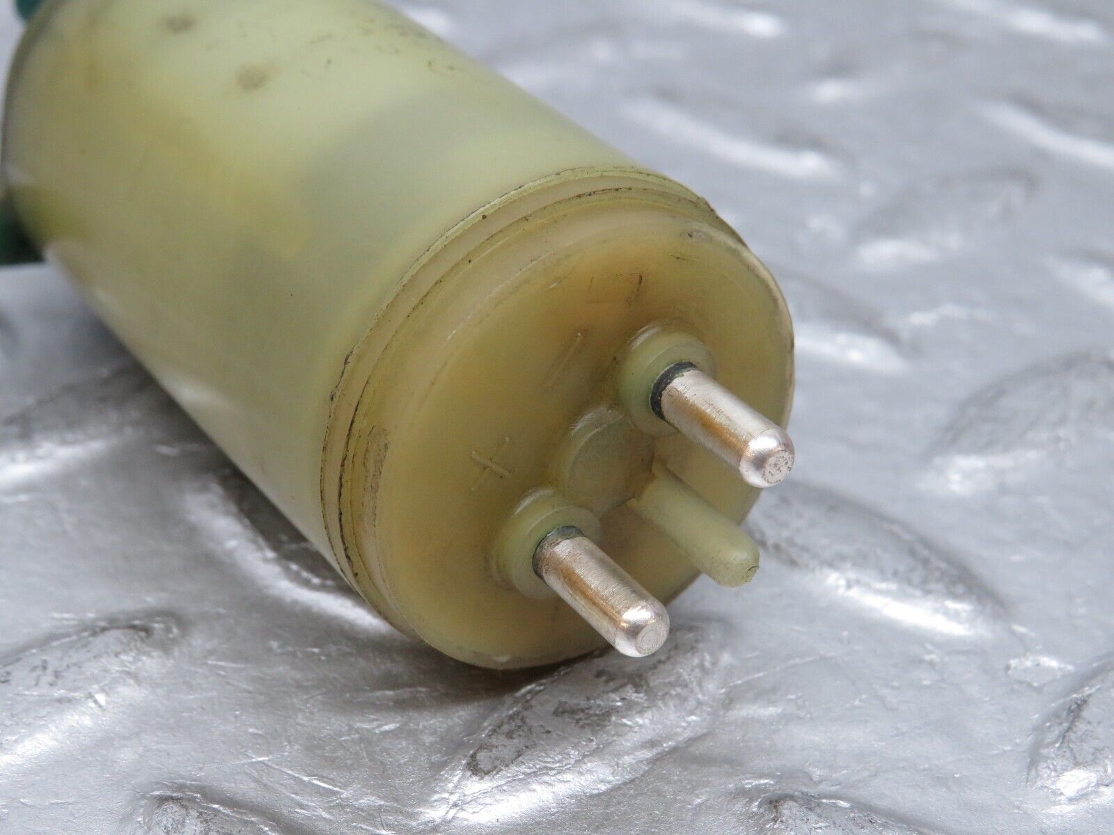 37740 Mercedes-Benz A124 320E Cabriolet Windscreen Washer Pump VDO