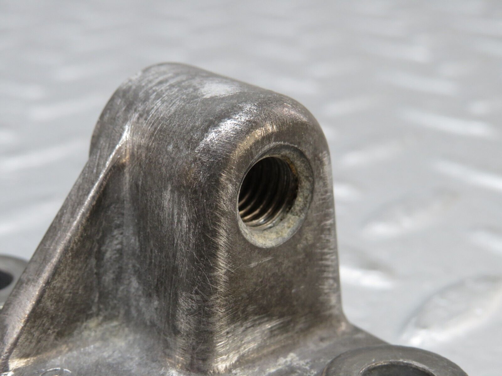 36577 Mercedes-Benz W201 190E 2.0L Alternator Generator Support Bracket 1021550735