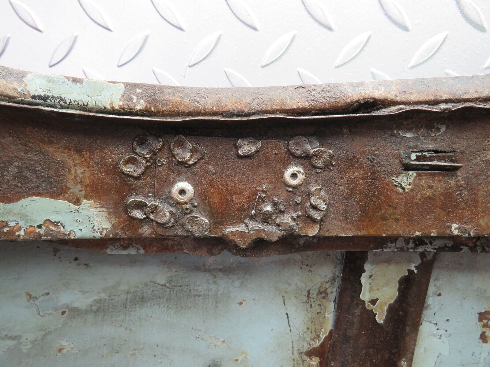 35947 Mercedes-Benz W108 Bonnet