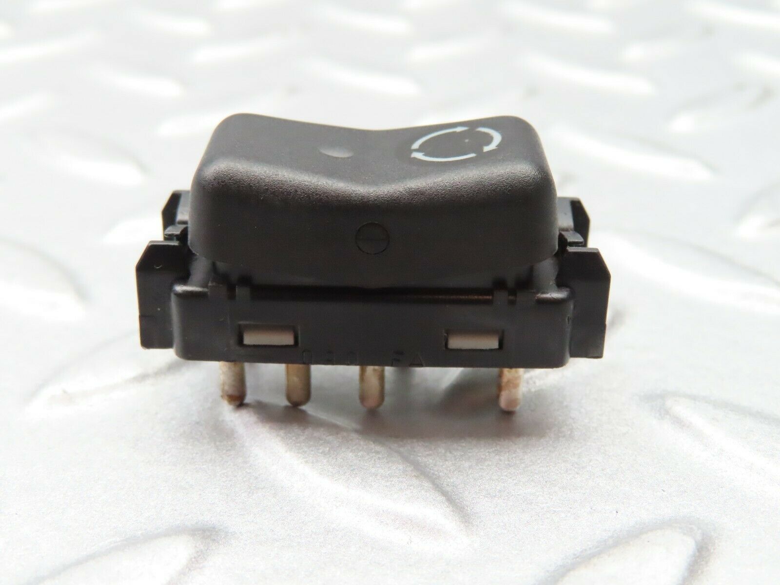 5348 Mercedes-Benz W124 230 E Air Circulation Power Switch 1248210351