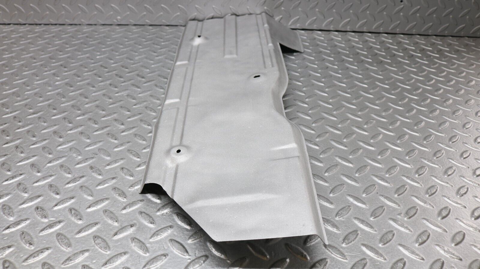 37234 Mercedes-Benz C126 420SEC Coupe Exhaust Heat Shield