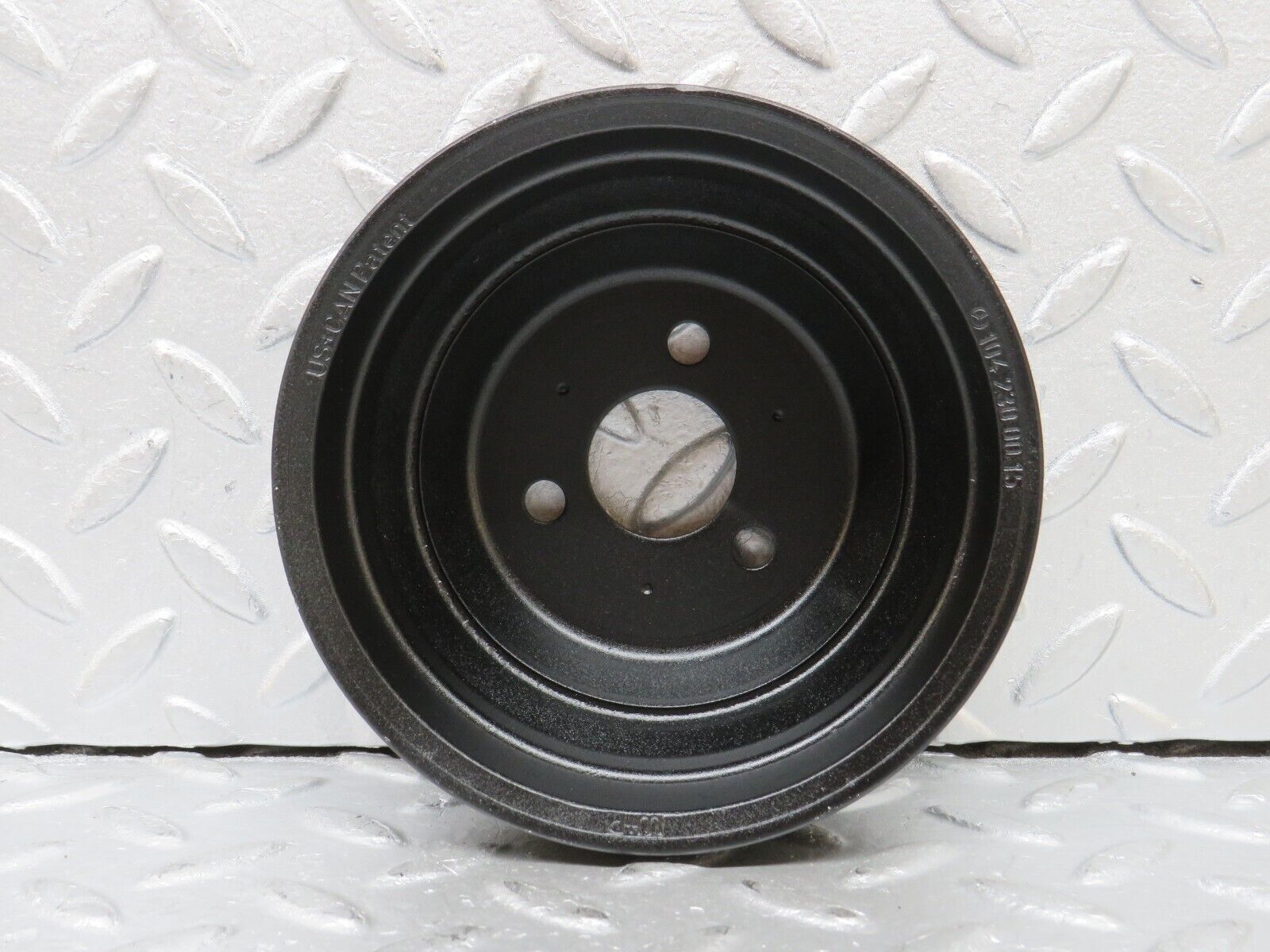 38103 Mercedes-Benz A124 320E Cabriolet Water Pump Pulley 1042300015