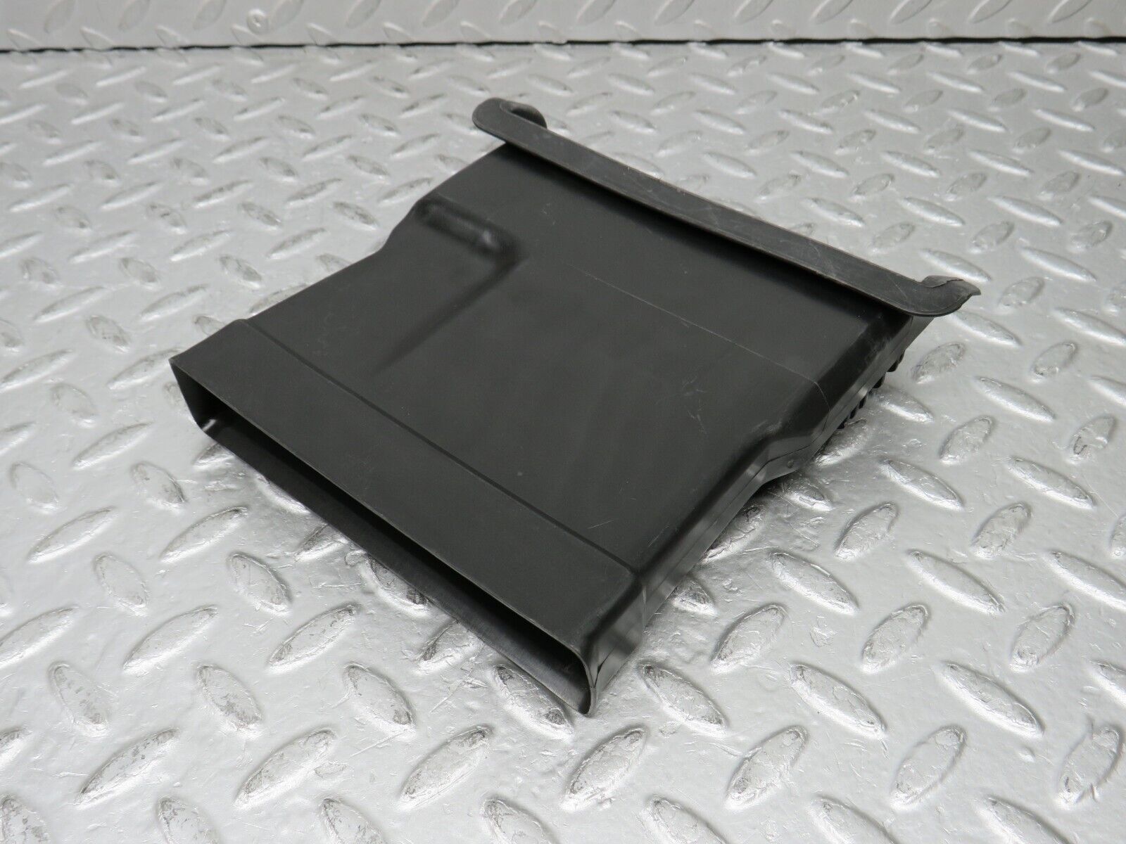 37958 Mercedes-Benz A124 320E Cabriolet Ventilation Air Duct Under Seat 1248312946