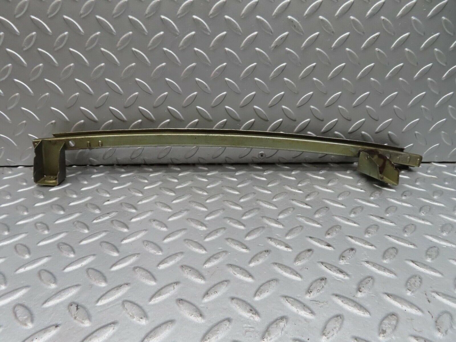 12489 Mercedes-Benz W108 Front Right Window Channel