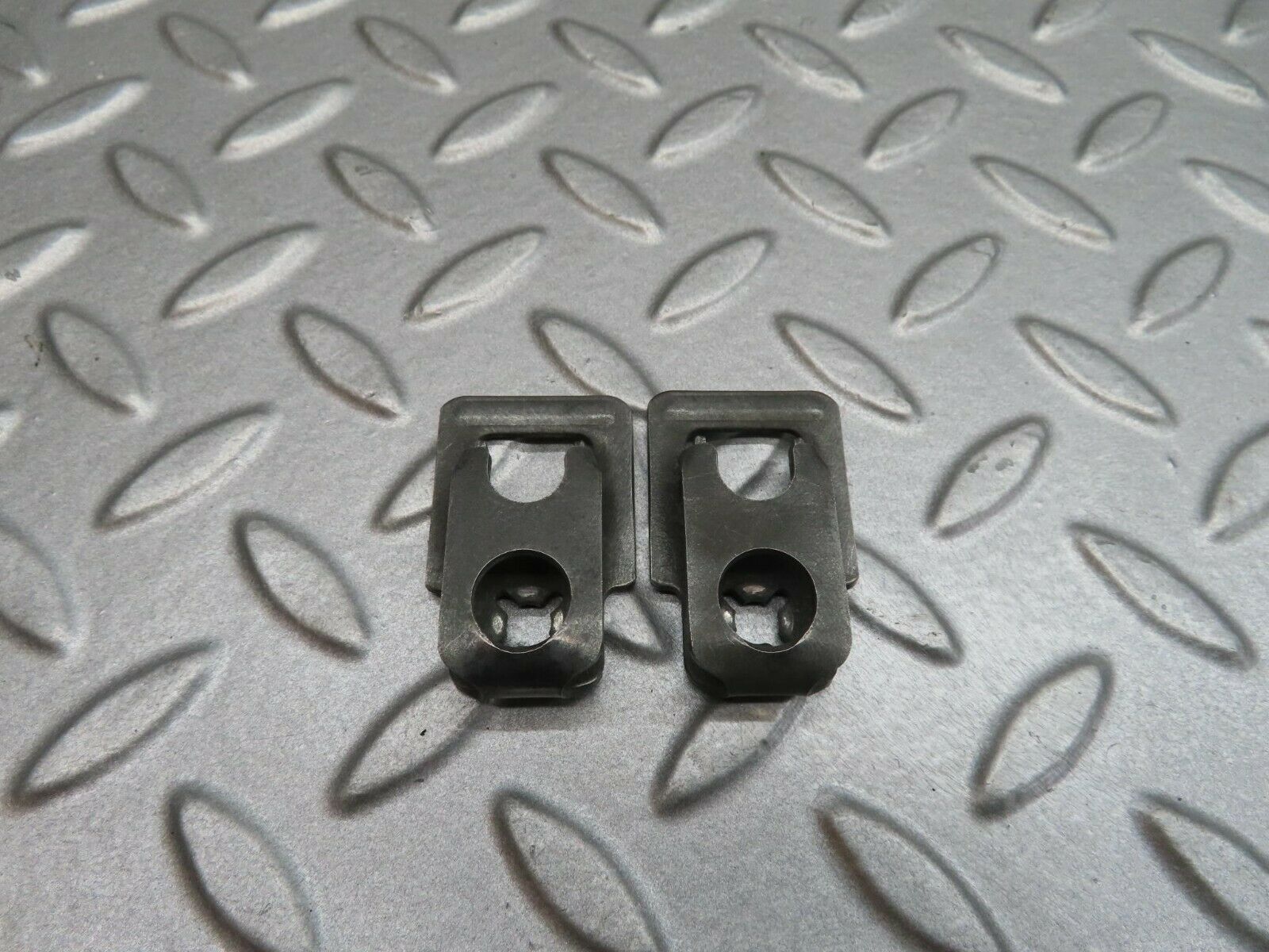 12174 Mercedes-Benz R129 300SL Coupe Fuel Injector Bracket