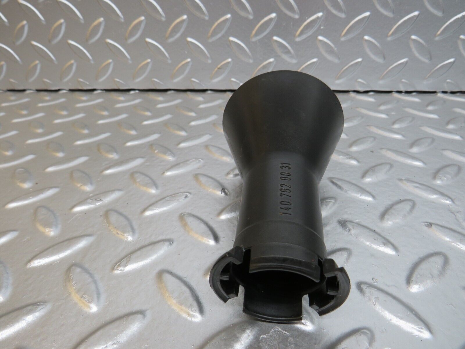 24650 Mercedes-Benz W140 S320 Emergency Control Guide 1407820031