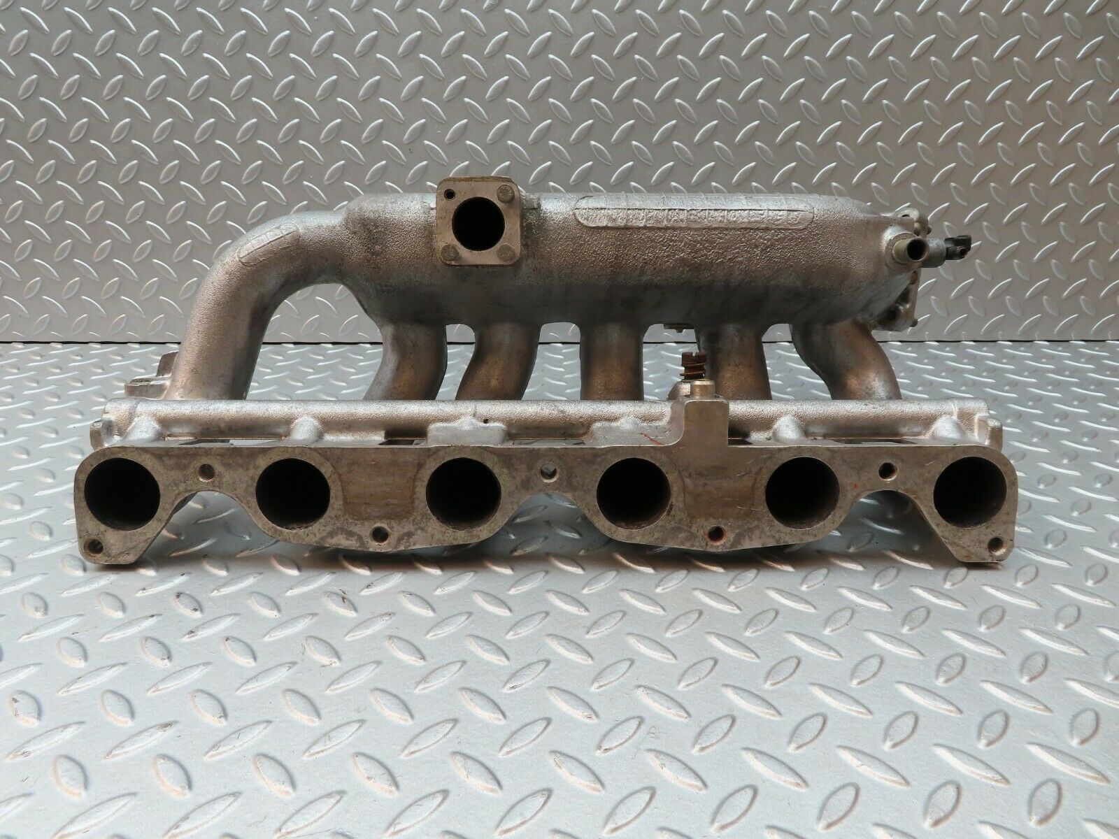 4879 Mercedes-Benz W114 280CE Coupe Intake Manifold 1101411201