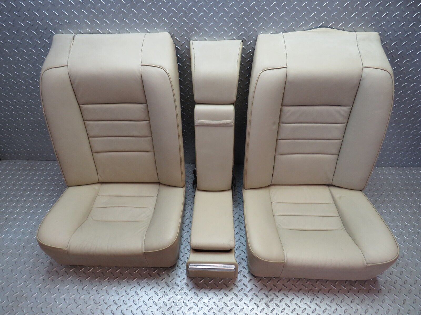 34414 Mercedes-Benz C126 380SEC Coupe Rear Seat Set Leather Beige 1249240123