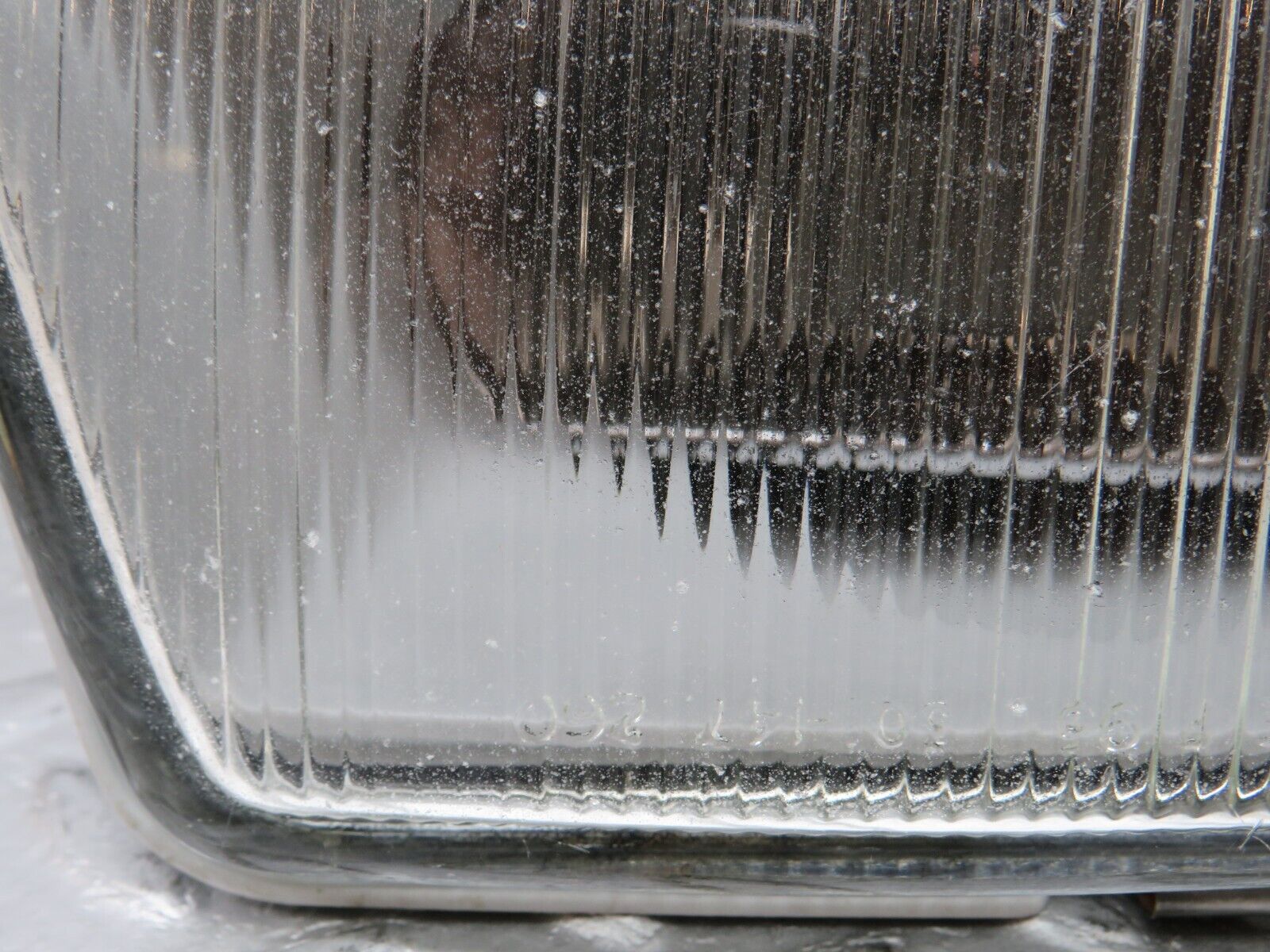 34841 Mercedes-Benz W210 320E Front Right Fog Light Hella 1708200256