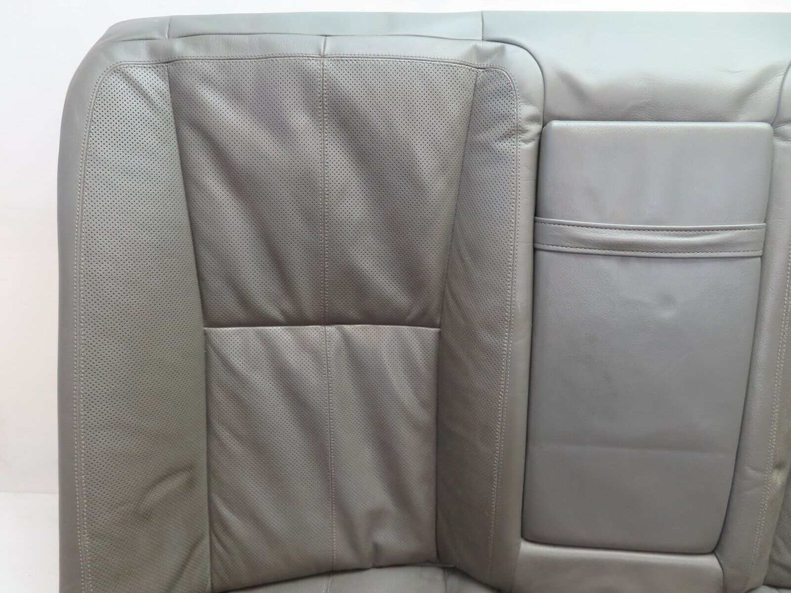 11260 Mercedes-Benz W221 S320 Rear Seat Grey Leather Heated