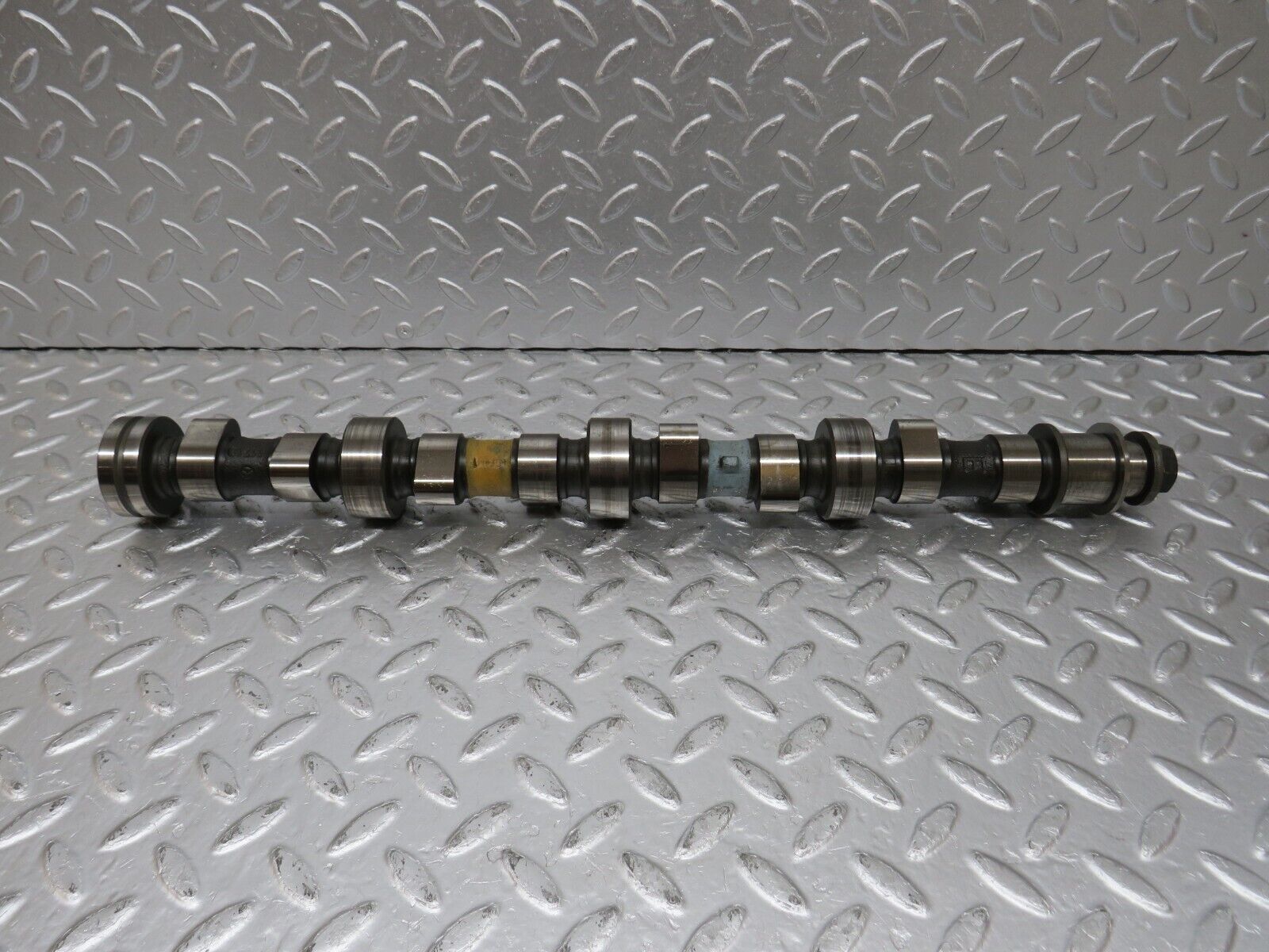 34534 Mercedes-Benz C126 380SEC Coupe Camshaft Left Side 11710