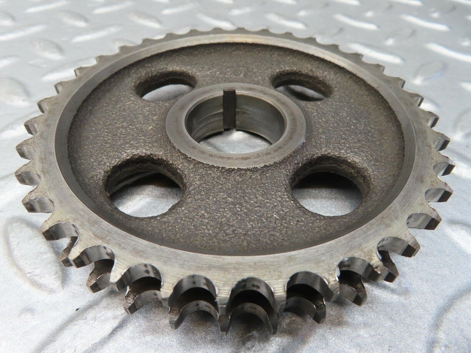 16559 Mercedes-Benz C107 350SLC Coupe Camshaft Timing Gear 1160520601