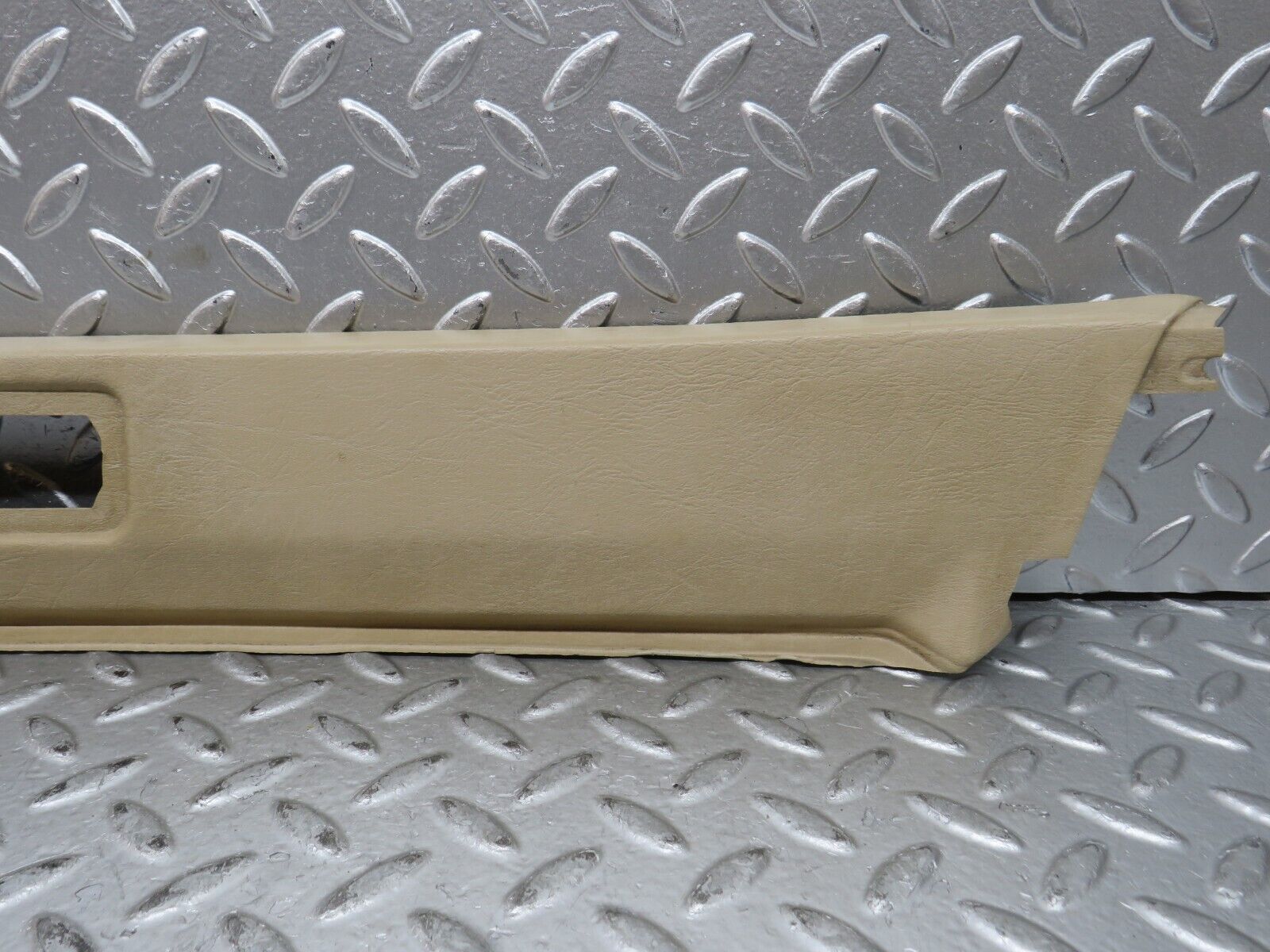 27535 Mercedes-Benz S124 300TE Wagon D Pillar Cover Right Side Beige 124692068