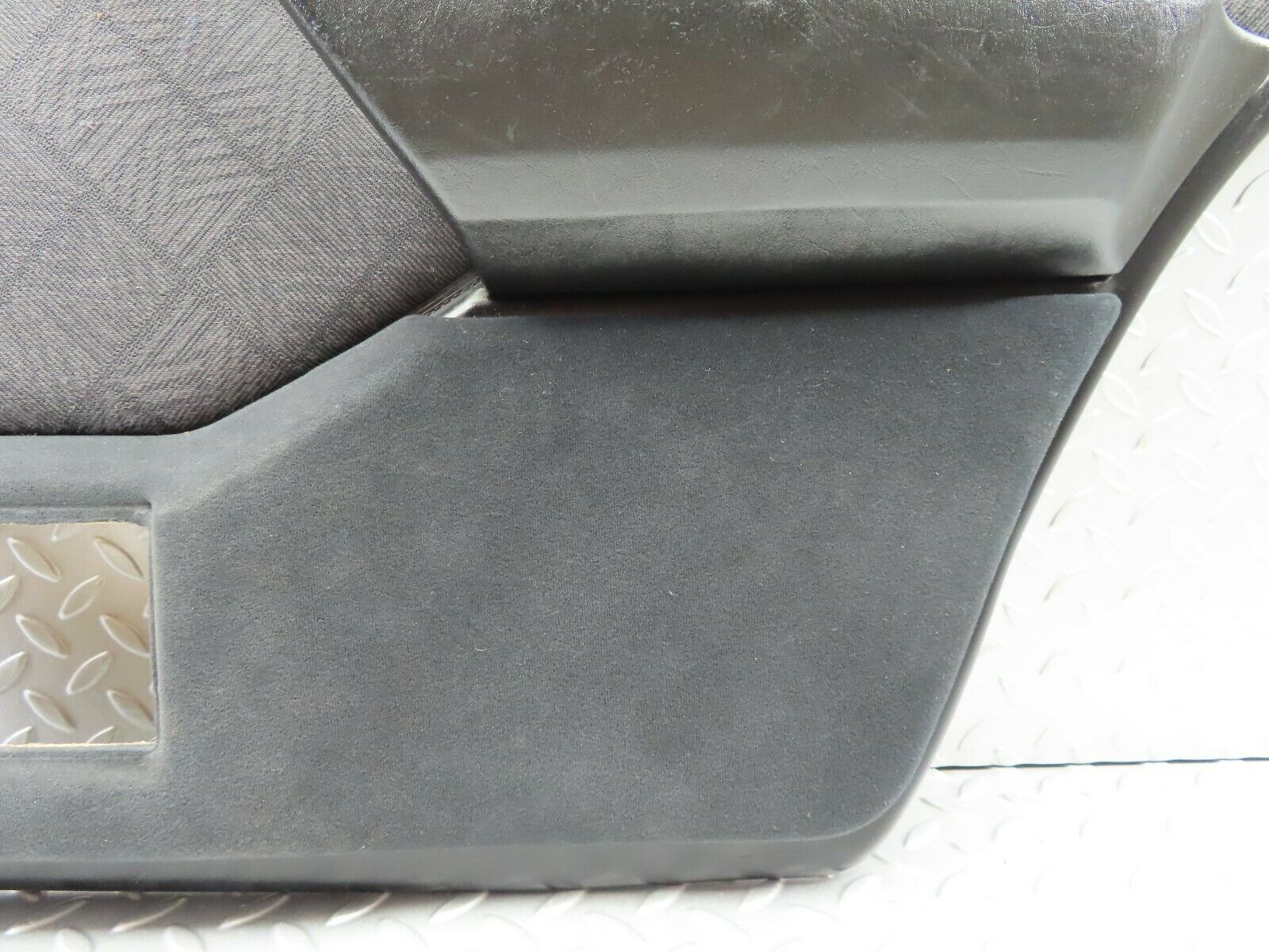 6641 Mercedes-Benz S124 E220 Wagon Rear Right Door Card Black