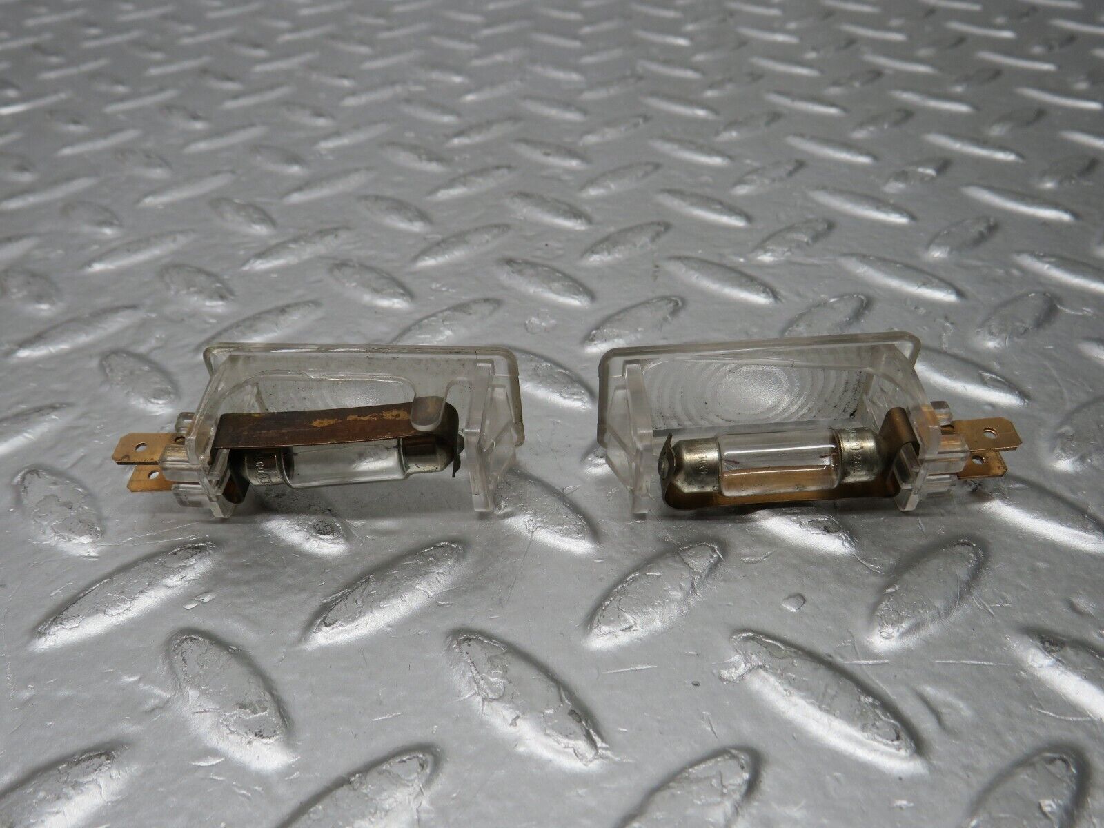 29555 Mercedes-Benz W124 230E Under Dash Footwell Light 1248200401