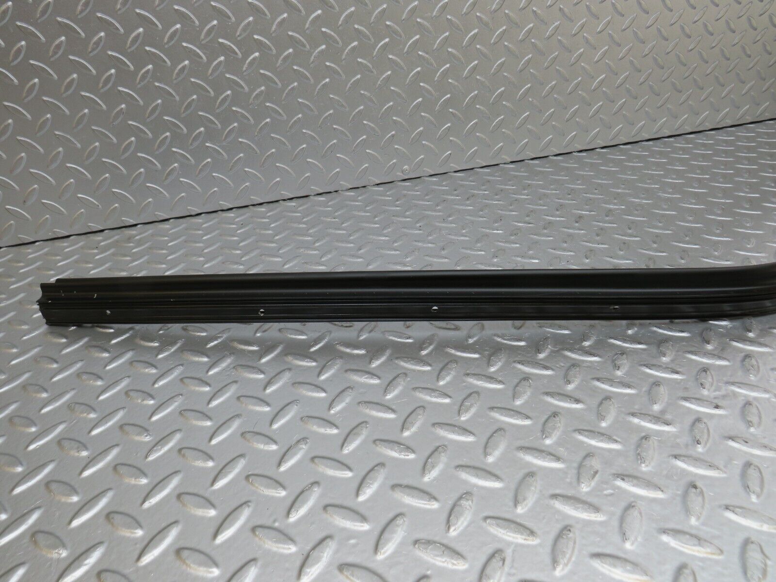 34459 Mercedes-Benz C126 380SEC Coupe Roof Trim Left Side