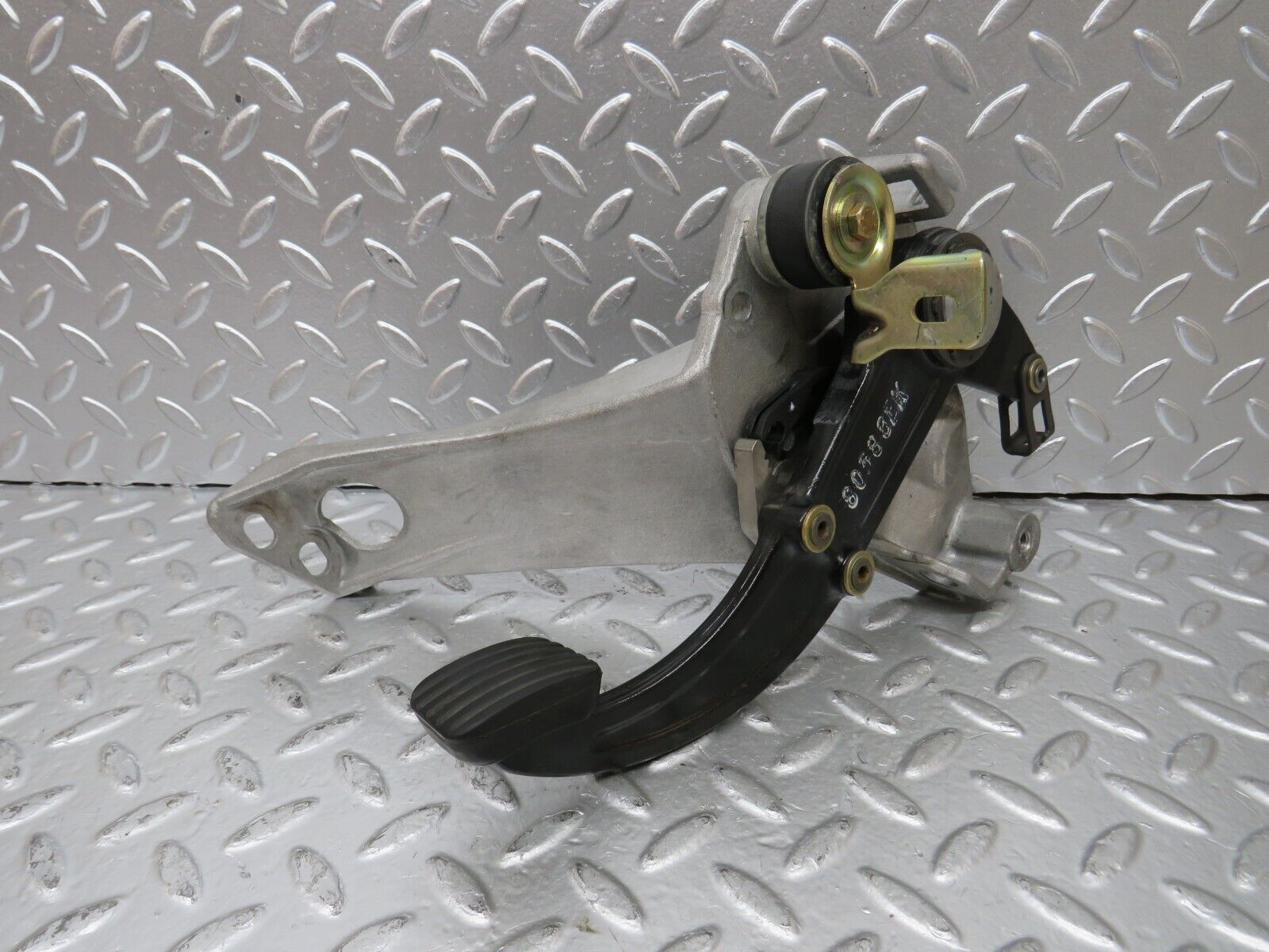 24857 Mercedes-Benz W140 S320 Parking Brake Pedal 1404270237