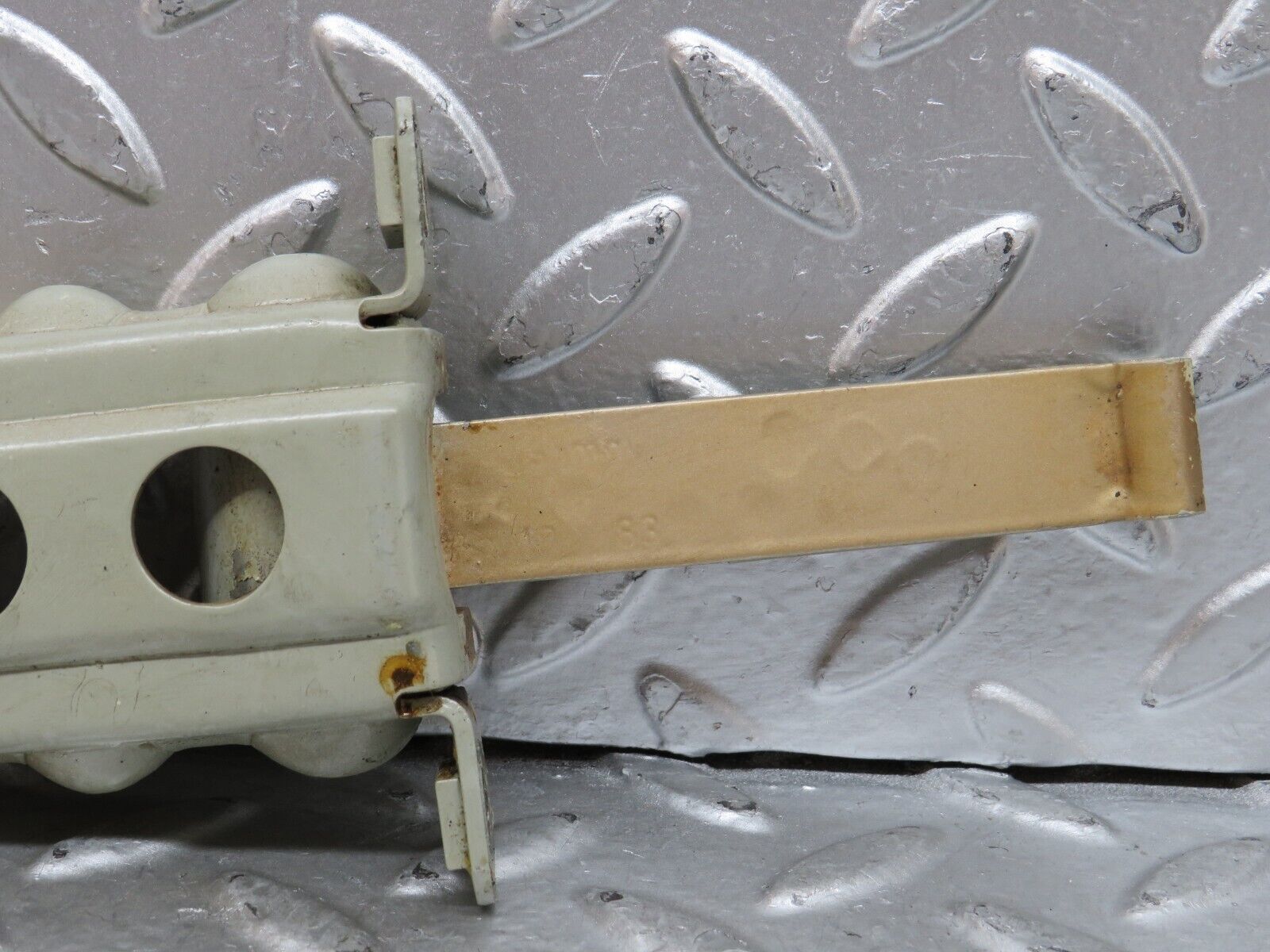 28508 Mercedes-Benz S123 240D Wagon Door Safety Check Strap