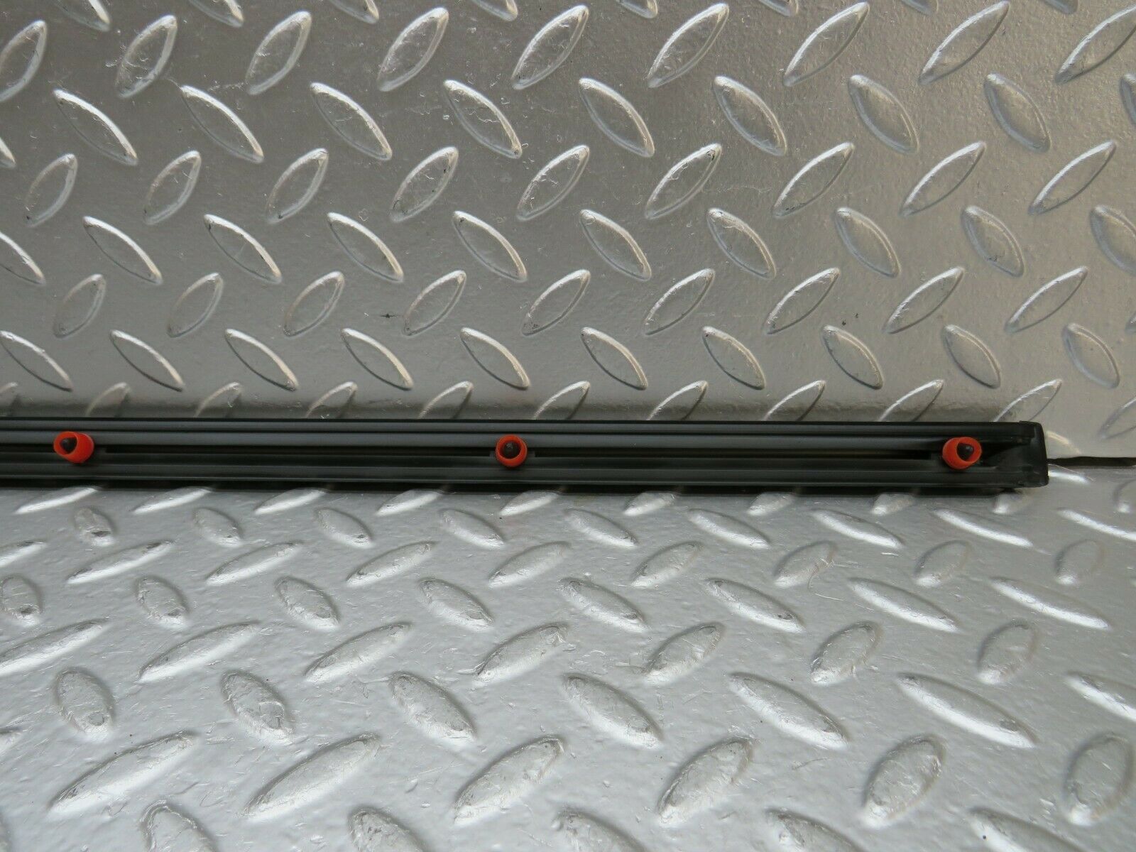 24009 Mercedes-Benz W123 280E Rear Left Door Centre Moulding Trim