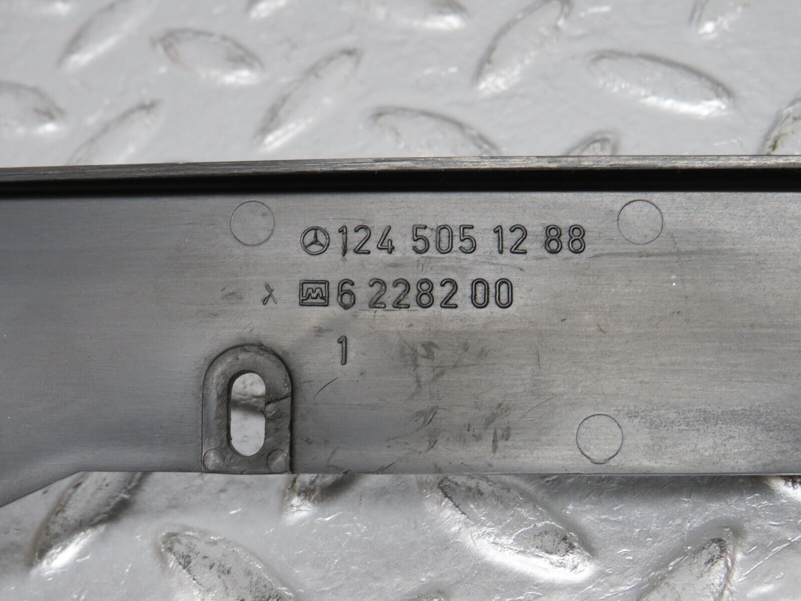 32567 Mercedes-Benz S124 300TE Radiator Fan Shroud Cover Trim 1245051288