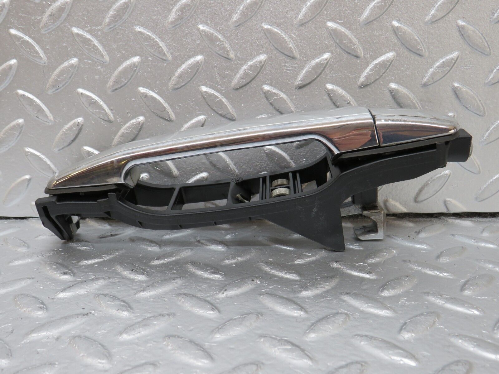 34694 Mercedes-Benz W210 320E Rear Right Exterior Door Handle