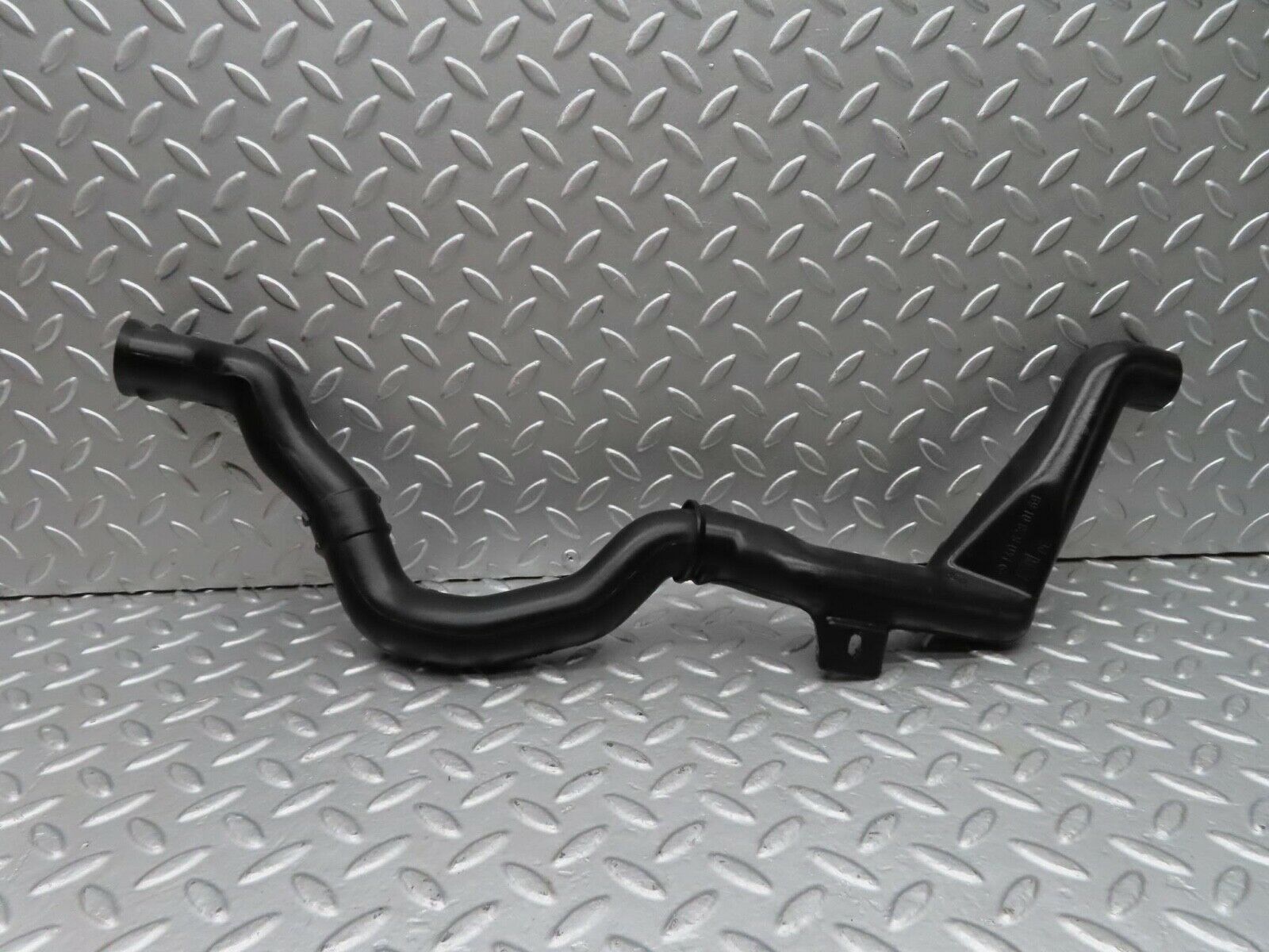 14906 Mercedes-Benz W140 S320 Engine Bay Water Drain Left Side 1406280178