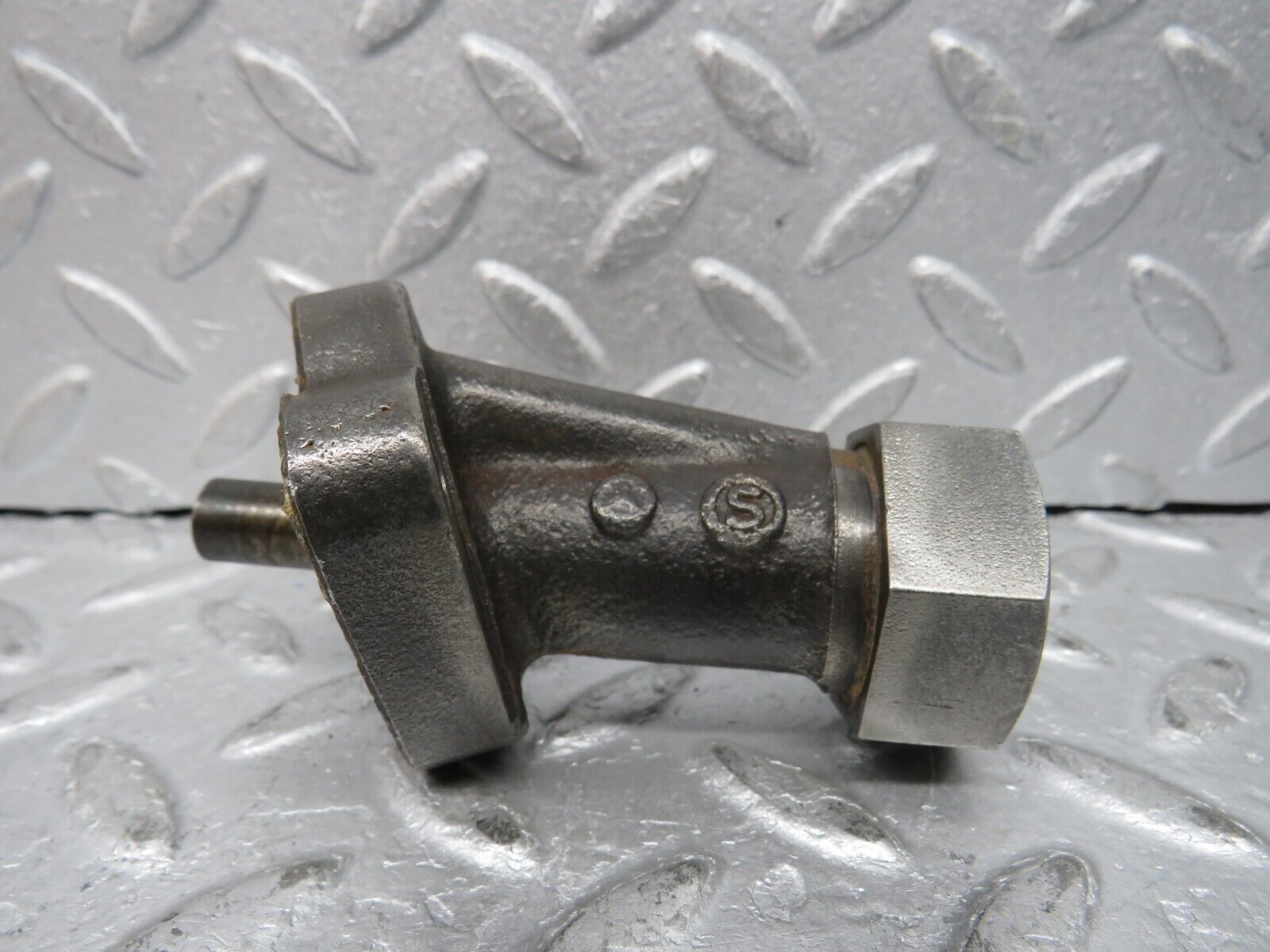 37613 Mercedes-Benz W109 300SEL Chain Tensioner 1160520731