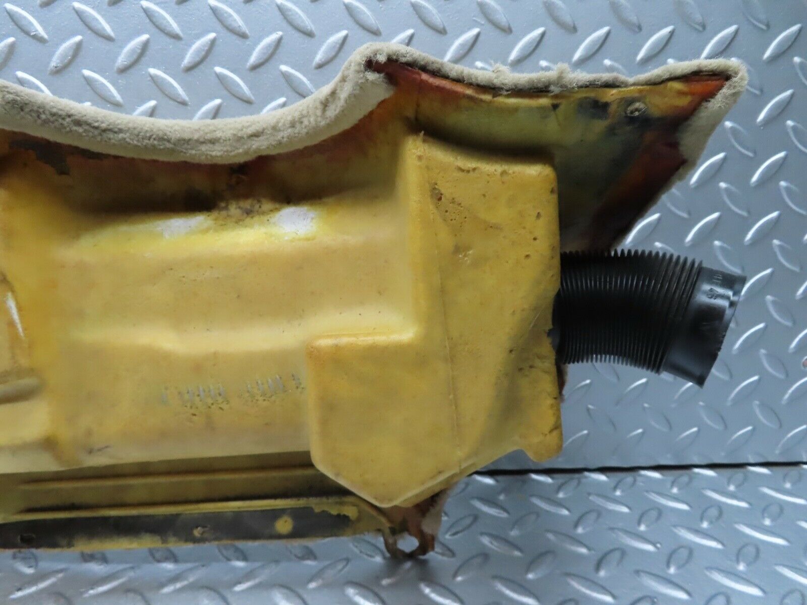 20010 Mercedes-Benz R129 300SL Coupe Under Dash Panel Right Side Cream