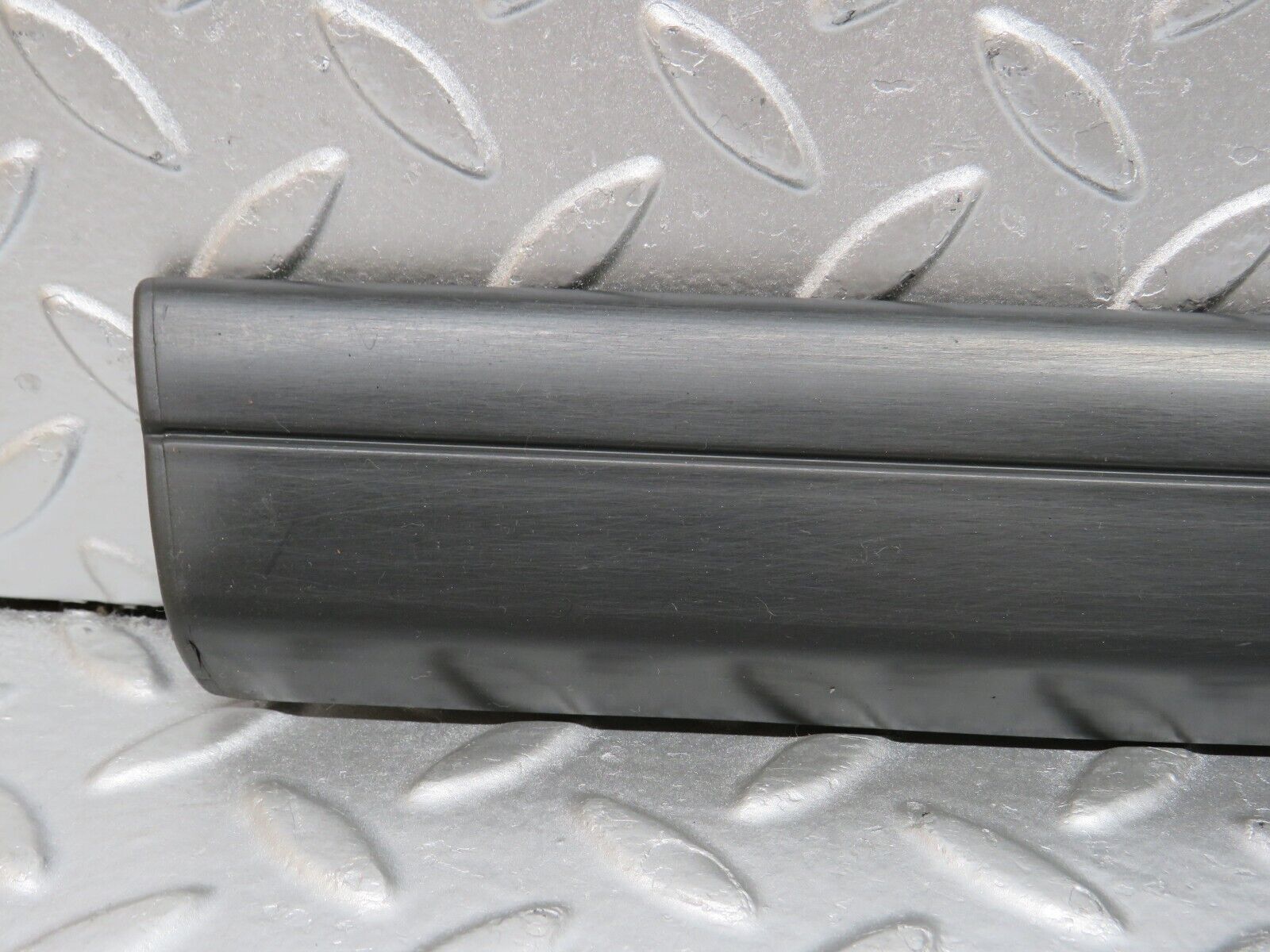 33850 Mercedes-Benz W201 190E 2.0L Rear Left Door Lower Moulding Trim