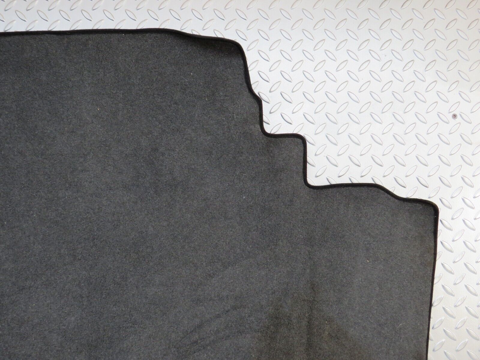 24704 Mercedes-Benz W140 S320 Trunk Boot Floor Carpet