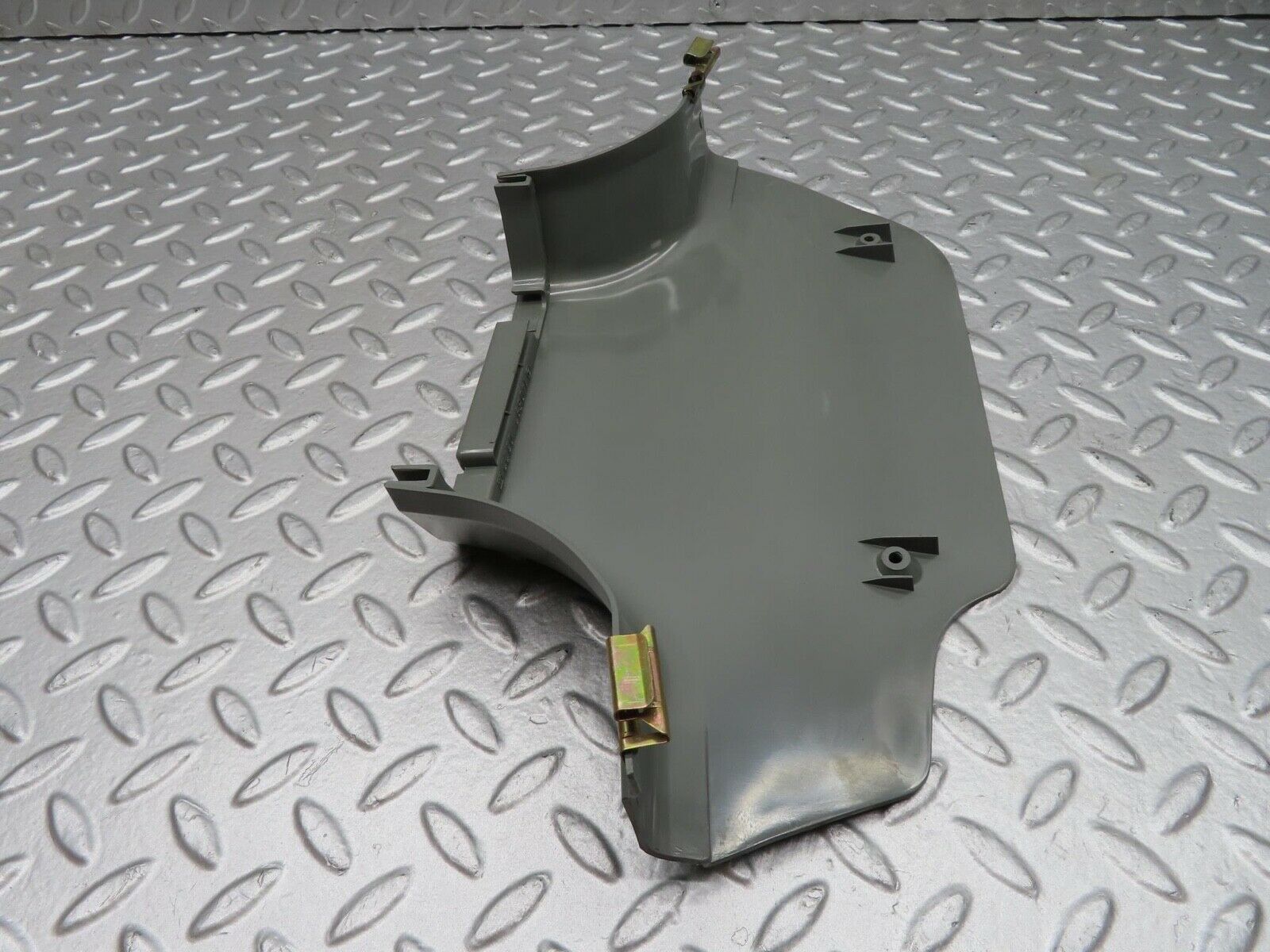 14899 Mercedes-Benz W140 S320 B Pillar Bottom Cover Left Side 1406920322