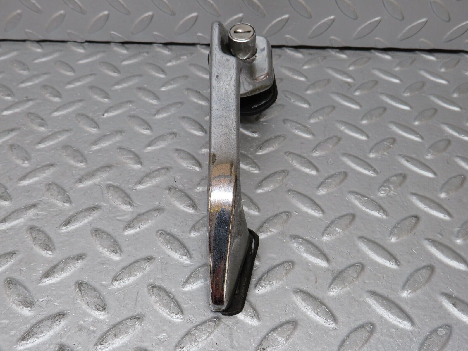 35741 Mercedes-Benz W108 Chrome Door Handle Front Left 1087661301