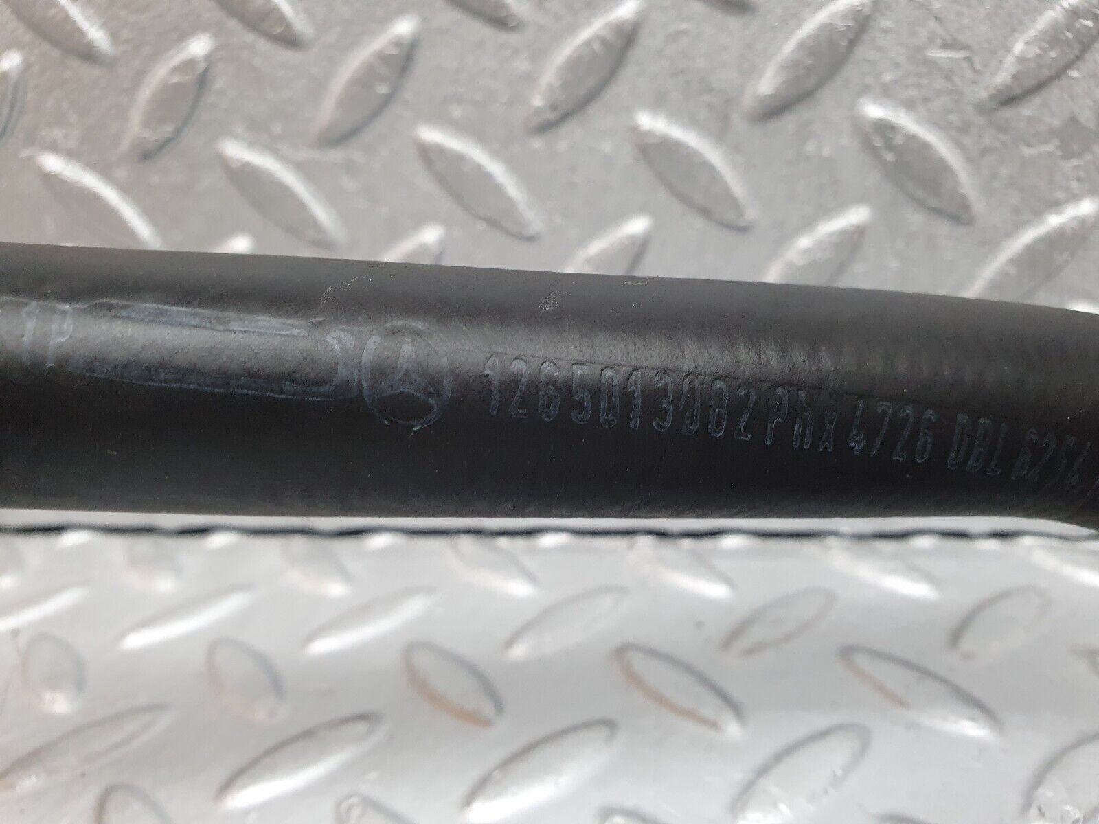 41173 Mercedes-Benz W126 300SE Heater Hose Pipe 12650113082