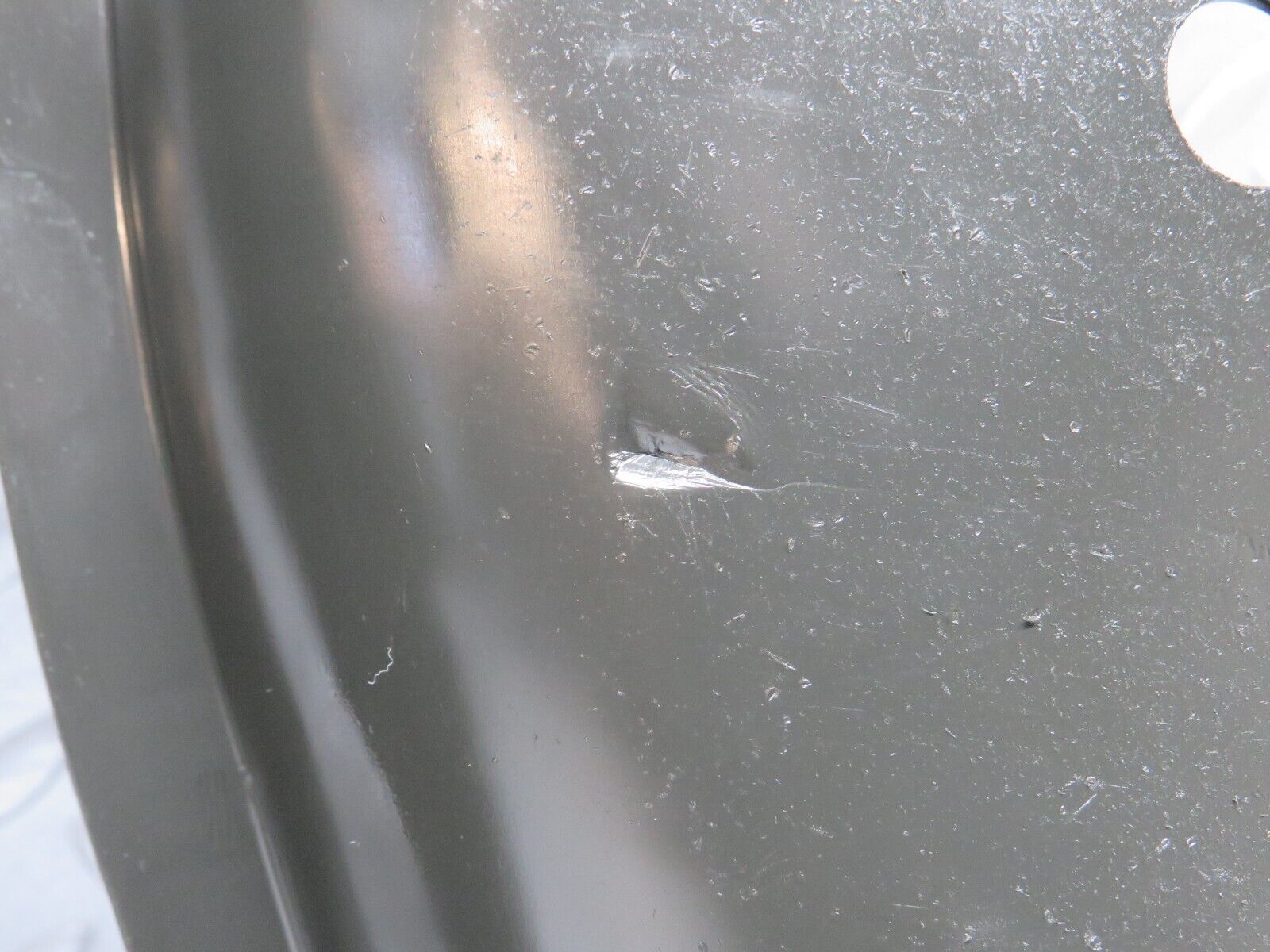 38433 Mercedes-Benz R129 280SL Coupe Rear Control Arm Cover Pair 1293520188