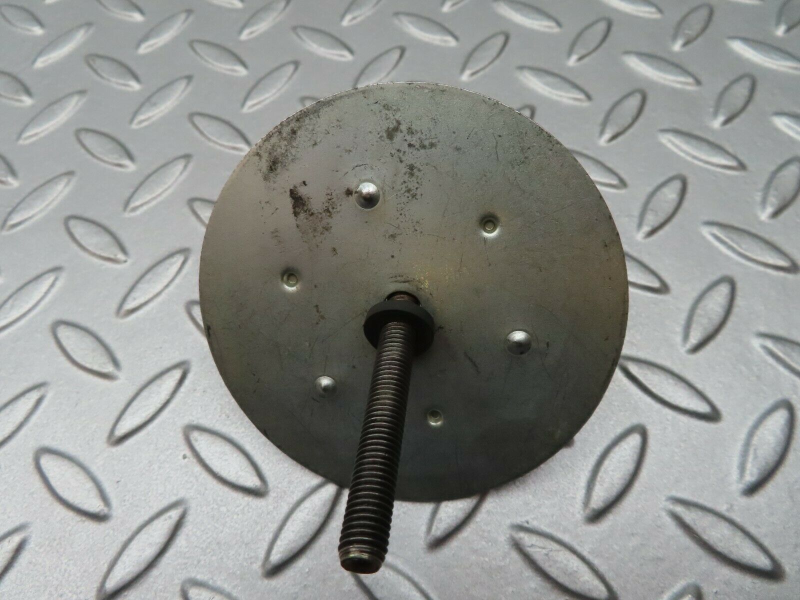 3741 Mercedes-Benz S123 200T Wagon Spare Wheel Holder