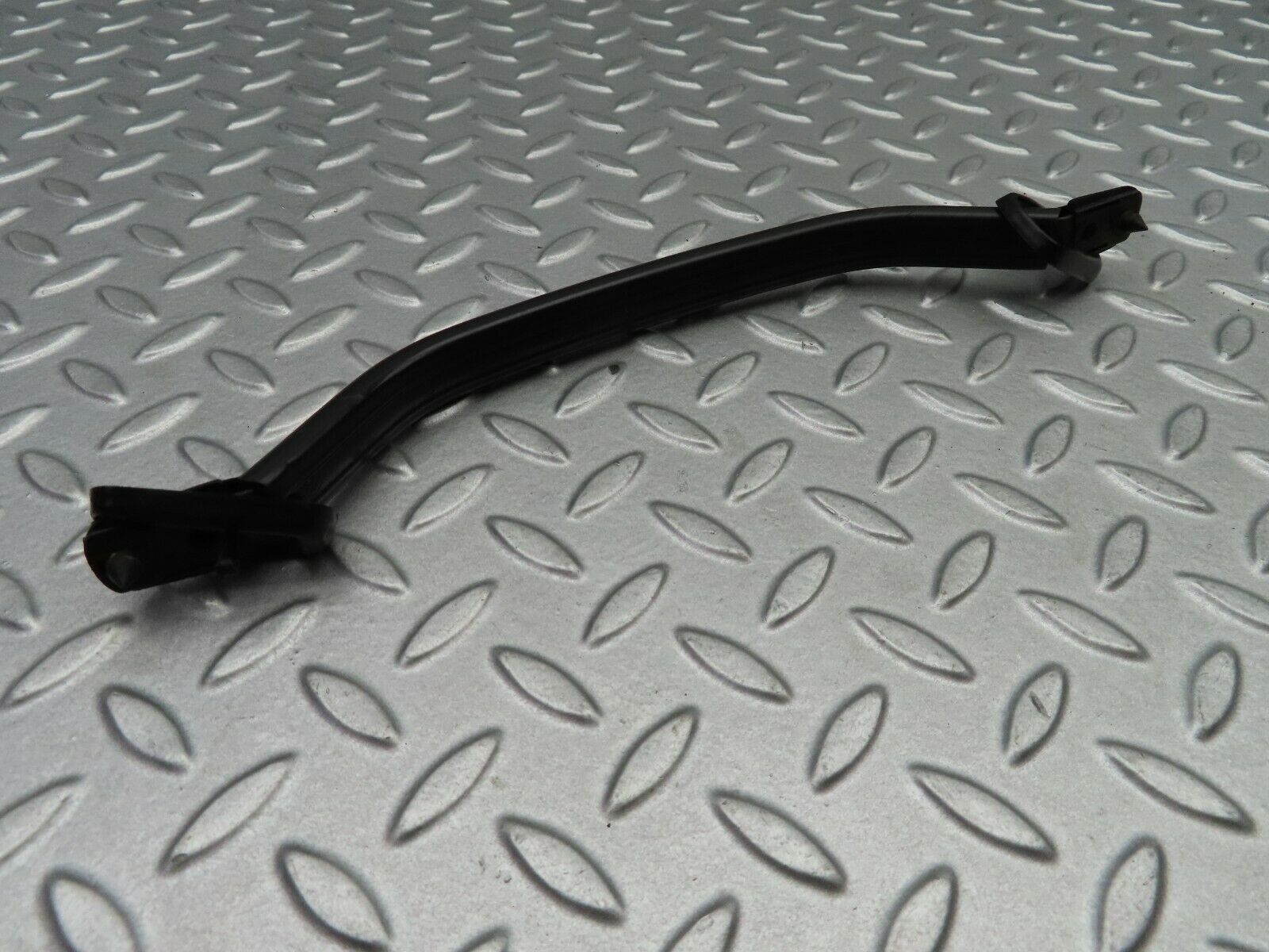 5667 Mercedes-Benz W123 200 Interior Roof Grab Handle