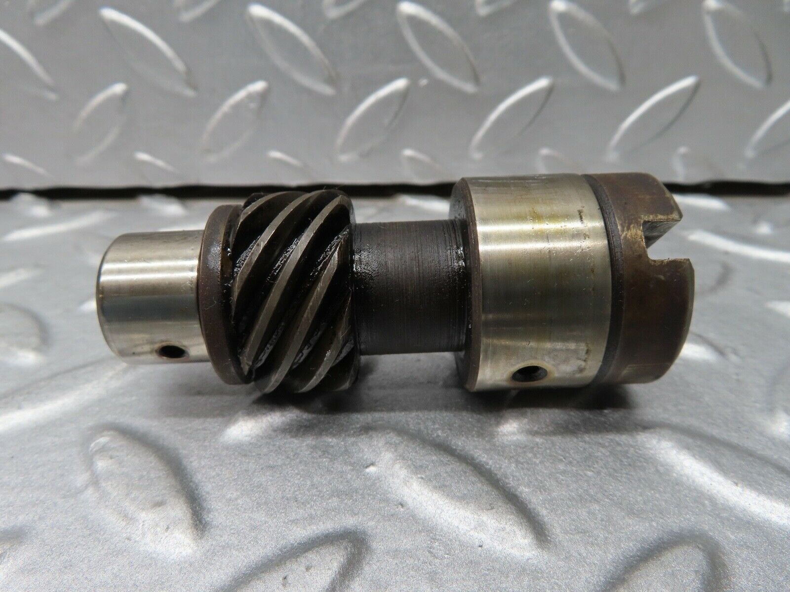 16884 Mercedes-Benz C123 280CE Coupe Ignition Distributor Housing 1101580515