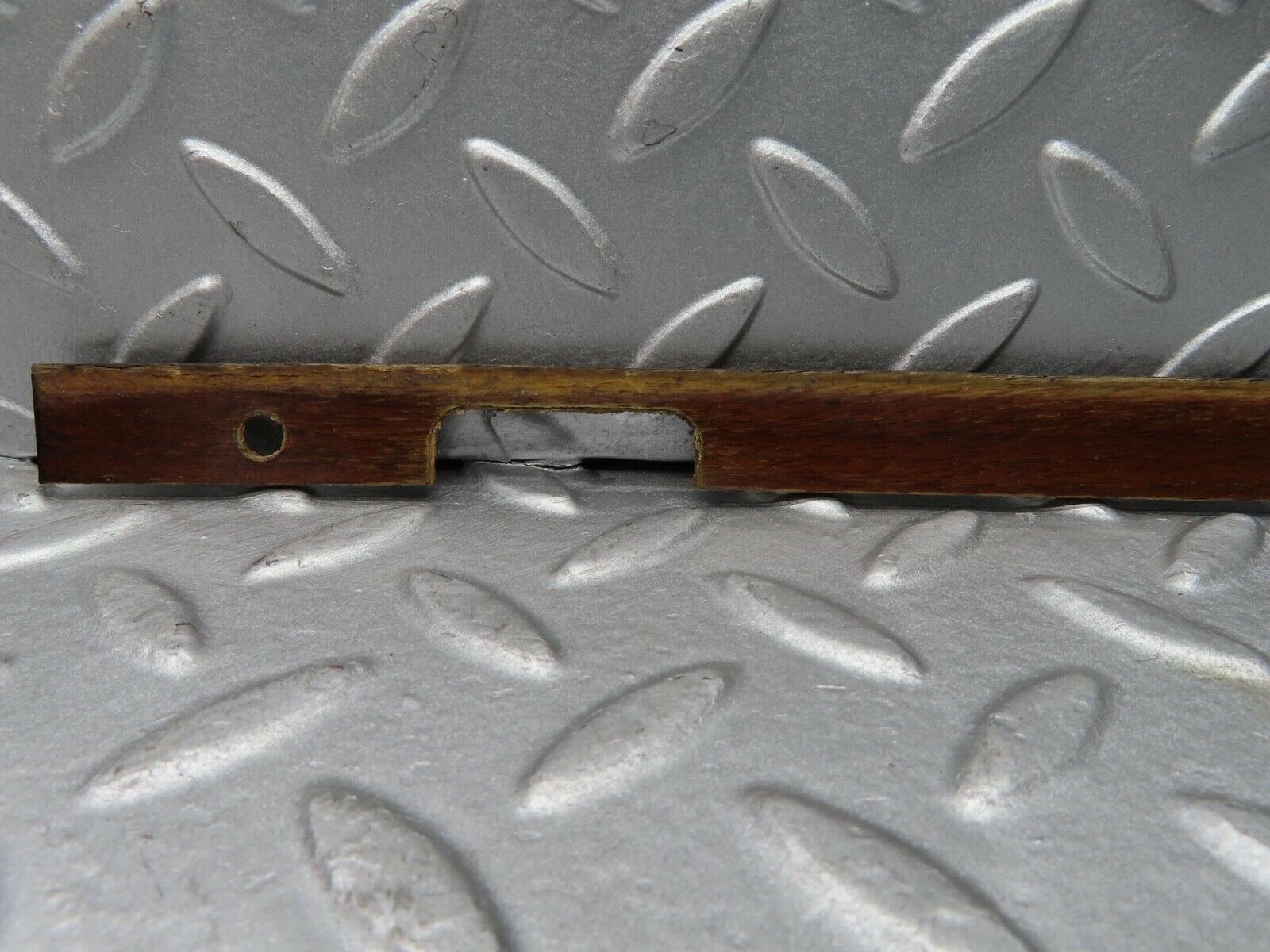 12579 Mercedes-Benz W108 280SE 3.5 Dashboard Wood Trim