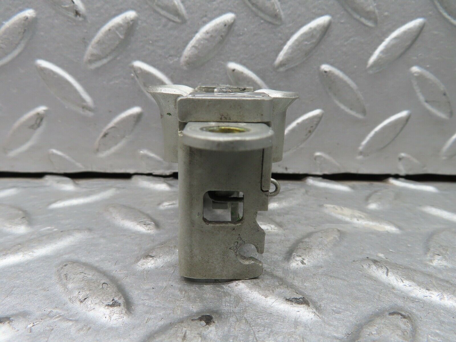 19336 Mercedes-Benz C140 CL420 Coupe Bonnet Lock Pair 2028800160