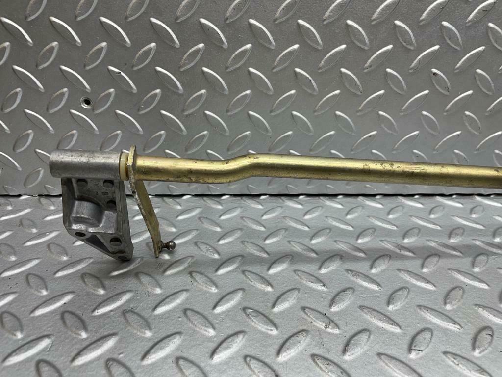 0149 Mercedes-Benz W116 Accelerator Pedal Linkage 1163010218