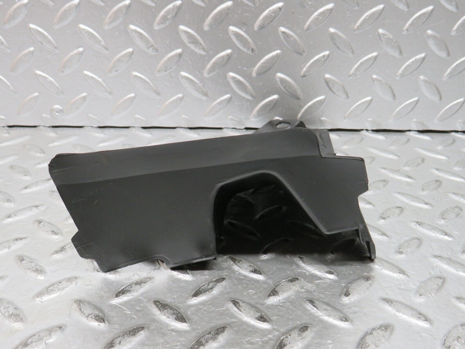 27614 Mercedes-Benz S124 300TE Wagon Covering Side Member 1246281007