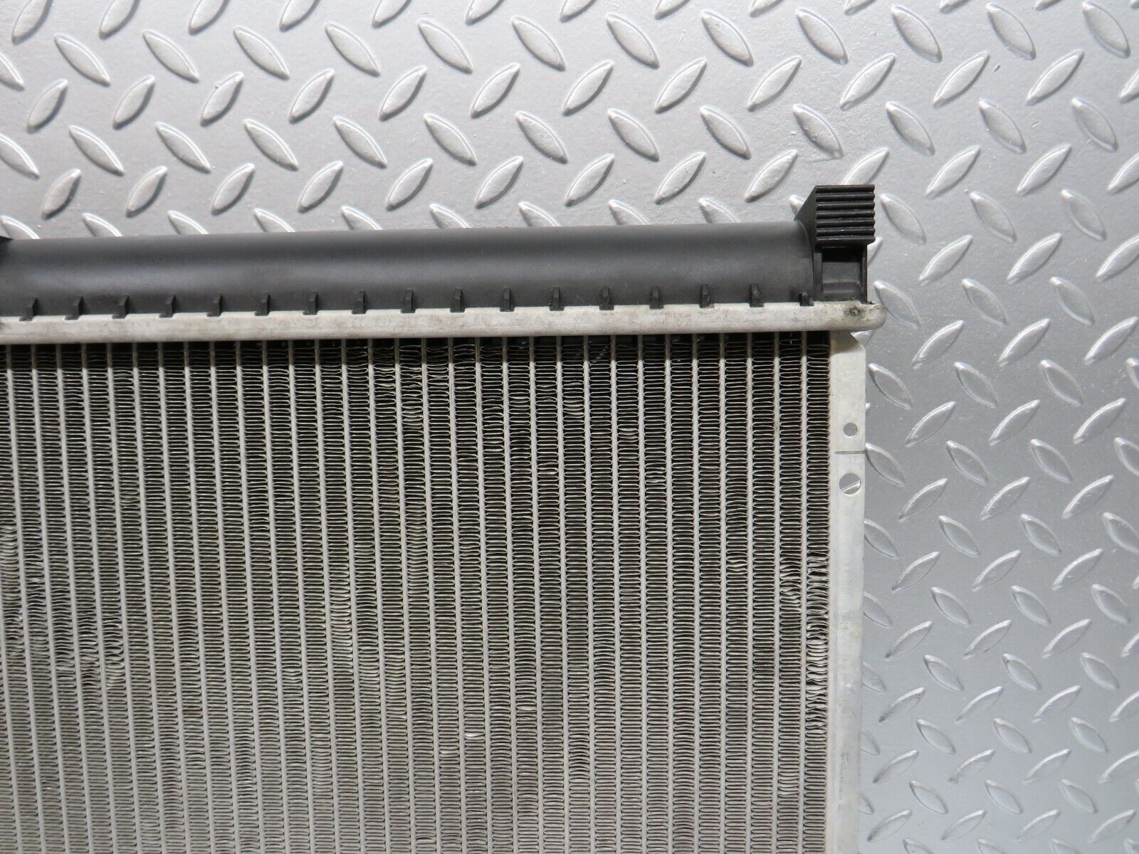 31608 Mercedes-Benz W201 190LE 1.8L Coolant Radiator Nissens 62550