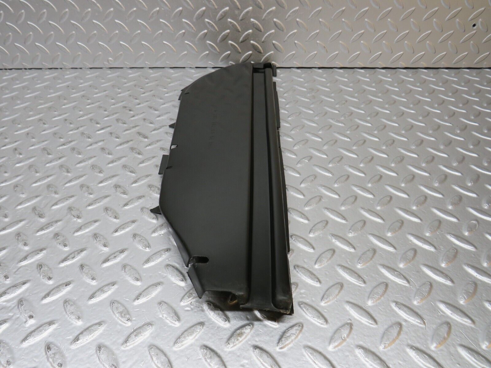 31873 Mercedes-Benz W201 190LE 1.8L Sunroof Cable Slide Cover 2017820156