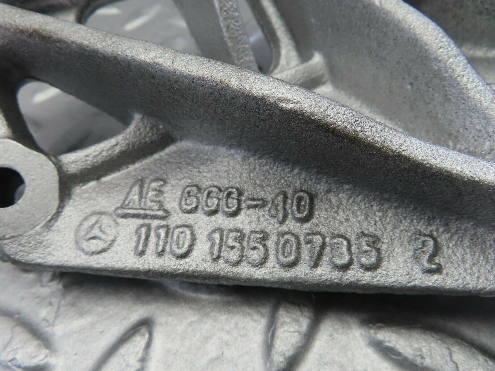 9820 Mercedes-Benz C123 280CE Coupe Alternator Bracket 1101550735