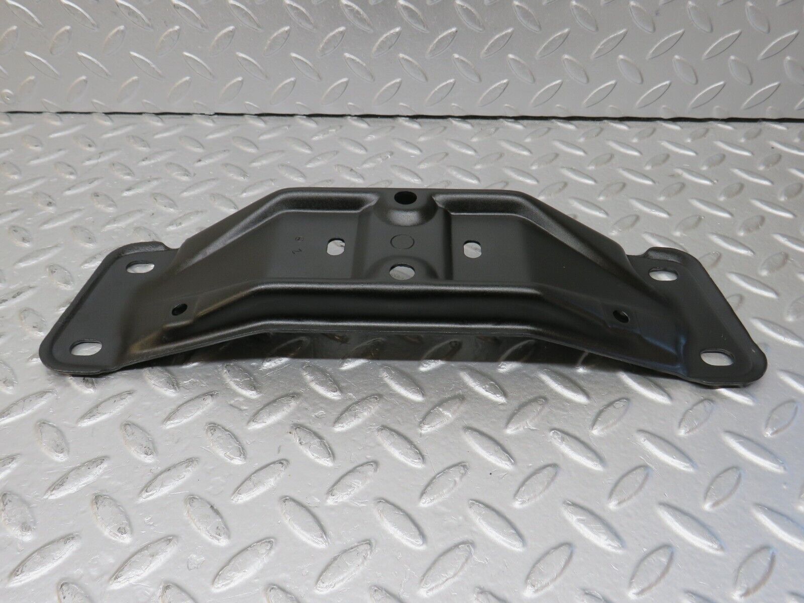 34602 Mercedes-Benz C126 380SEC Coupe Gearbox Mount Bracket