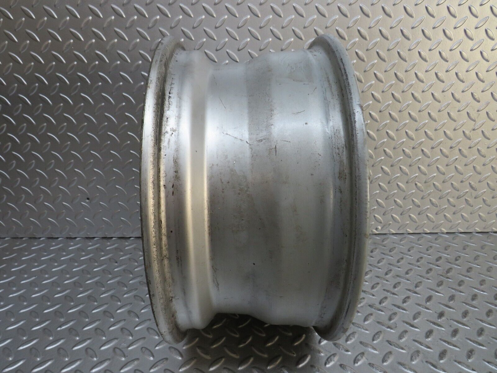 29200 C124 320CE Coupe Mercedes-Benz Alloy Wheel 7Jx15H2 ET41 1244011902