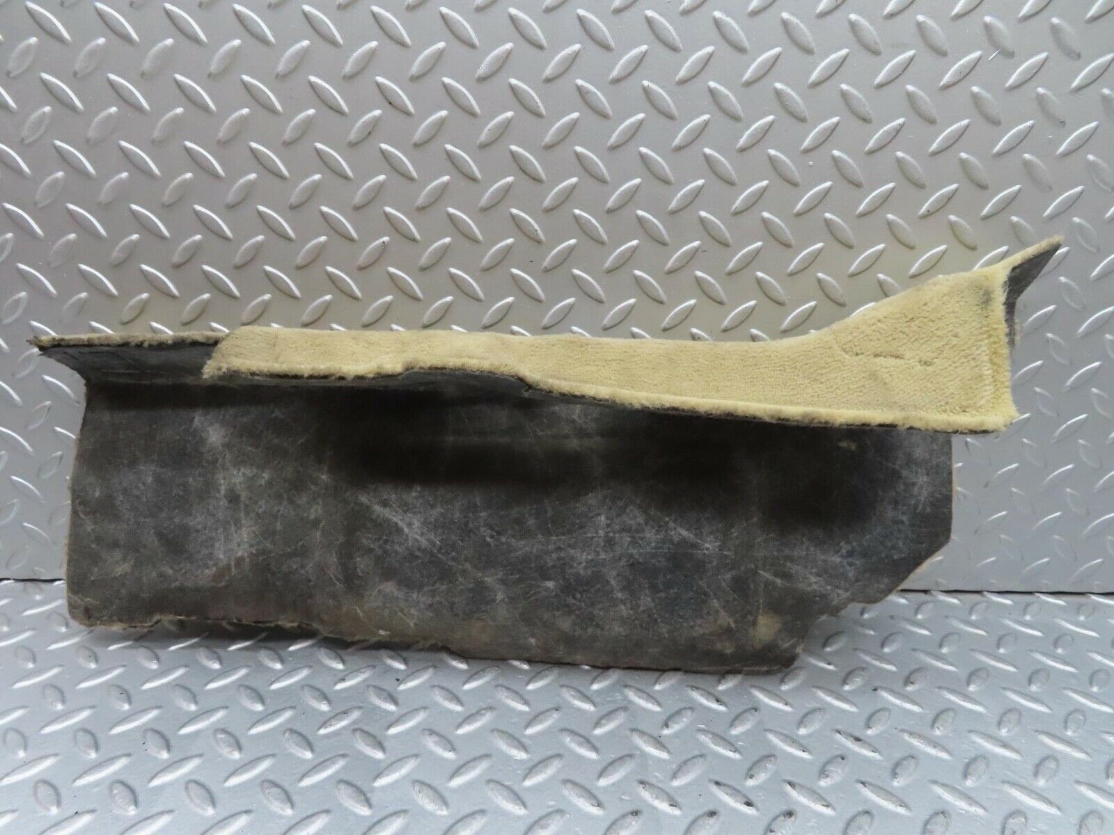 12547 Mercedes-Benz R129 300SL Coupe Rear Floor Cross Member Mat Carpet Cream