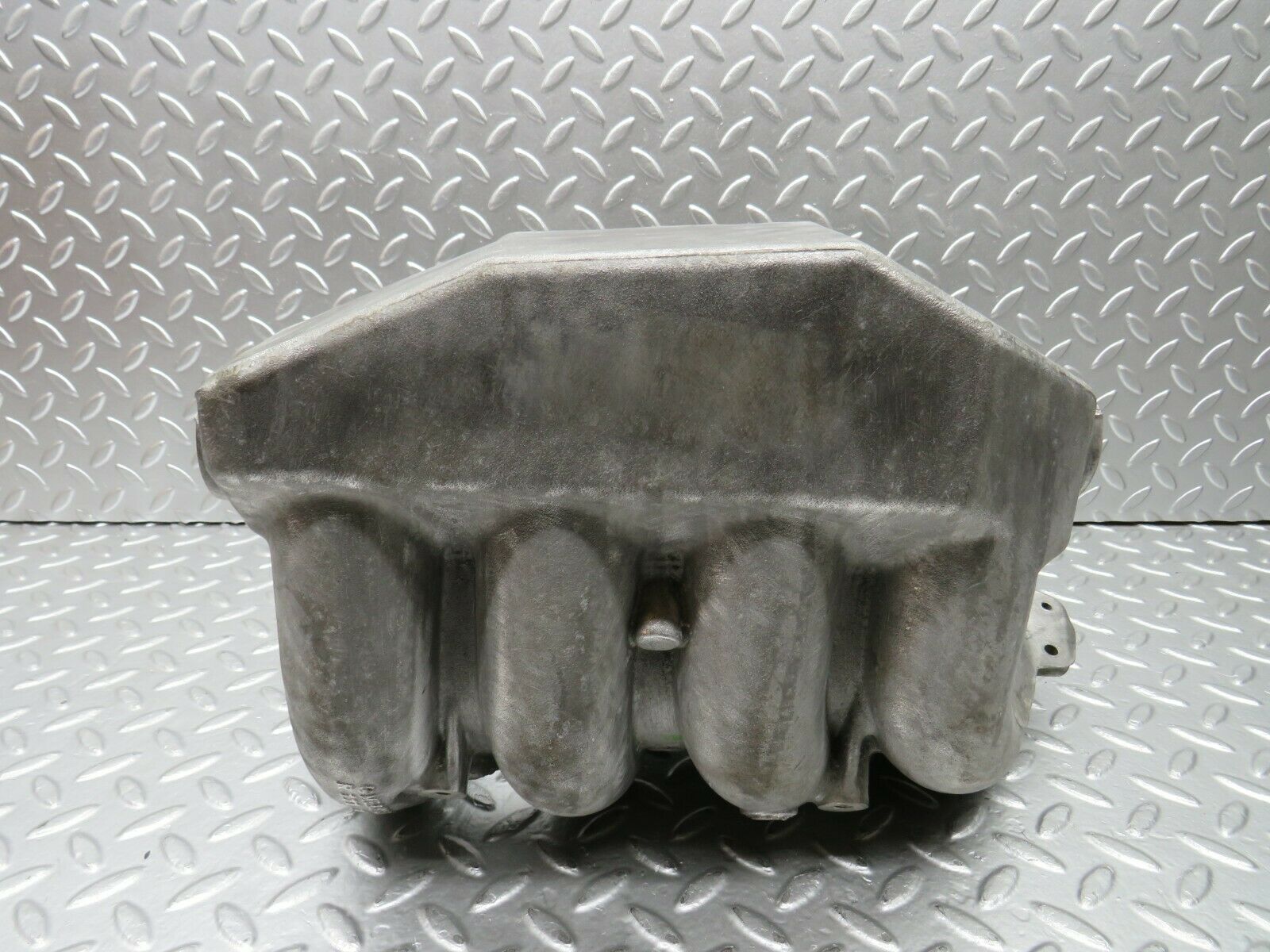 22439 Mercedes-Benz C124 E220 Coupe Intake Manifold 1111411201