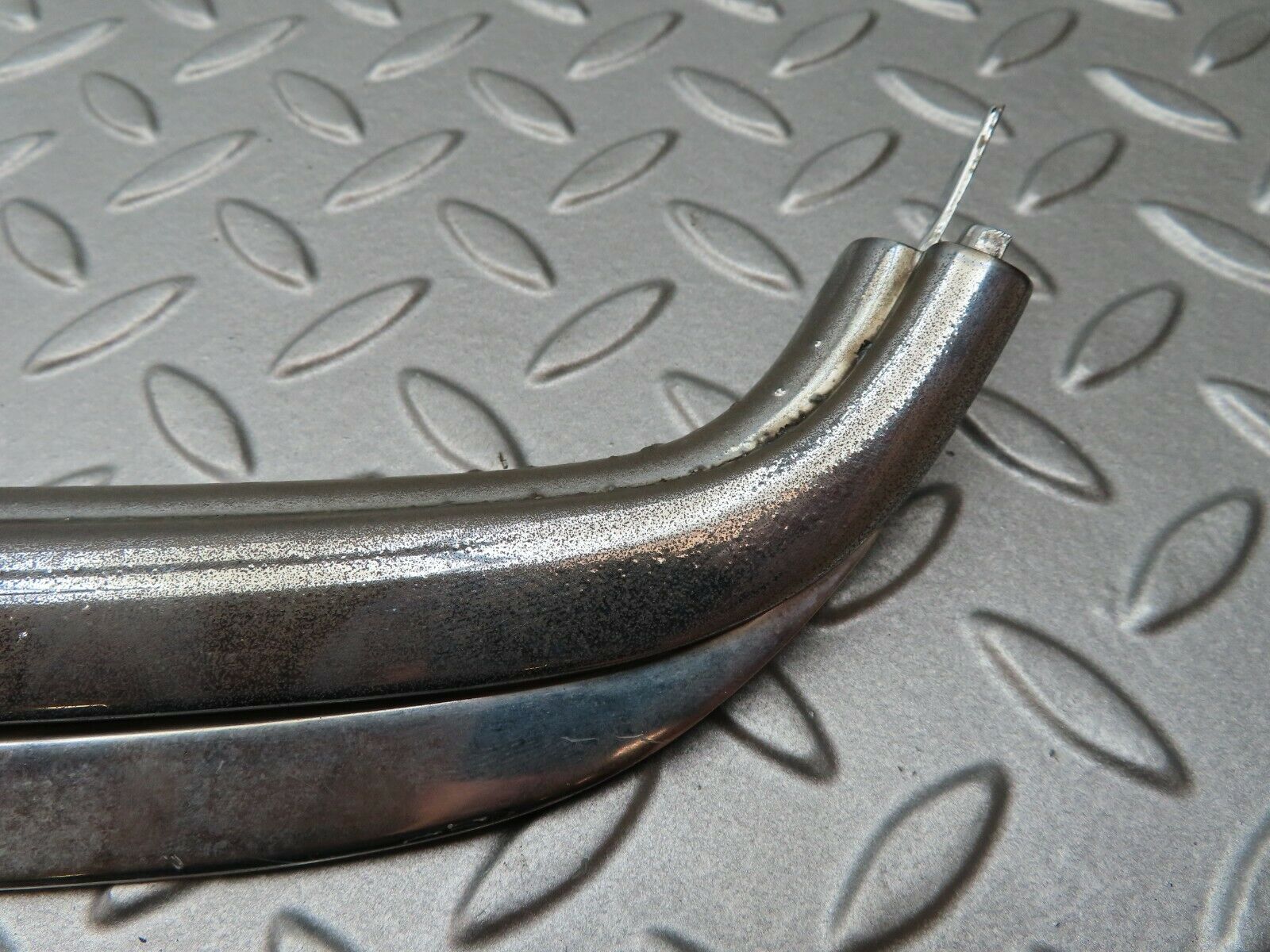 4663 Mercedes-Benz W114 280CE Coupe Chrome Rear Window Trim Left Side