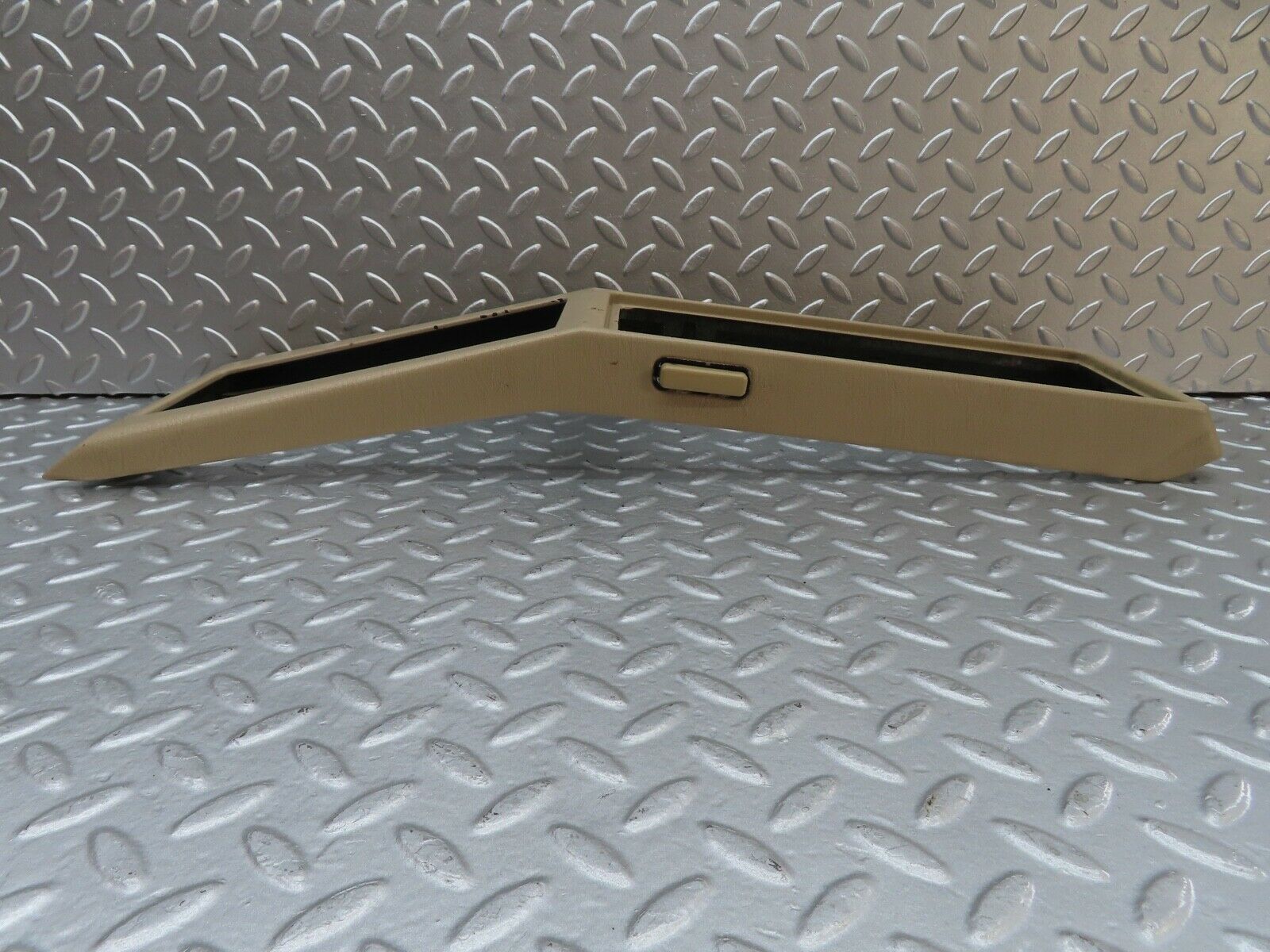 19915 Mercedes-Benz R129 300SL Coupe Centre Console Cover Cream